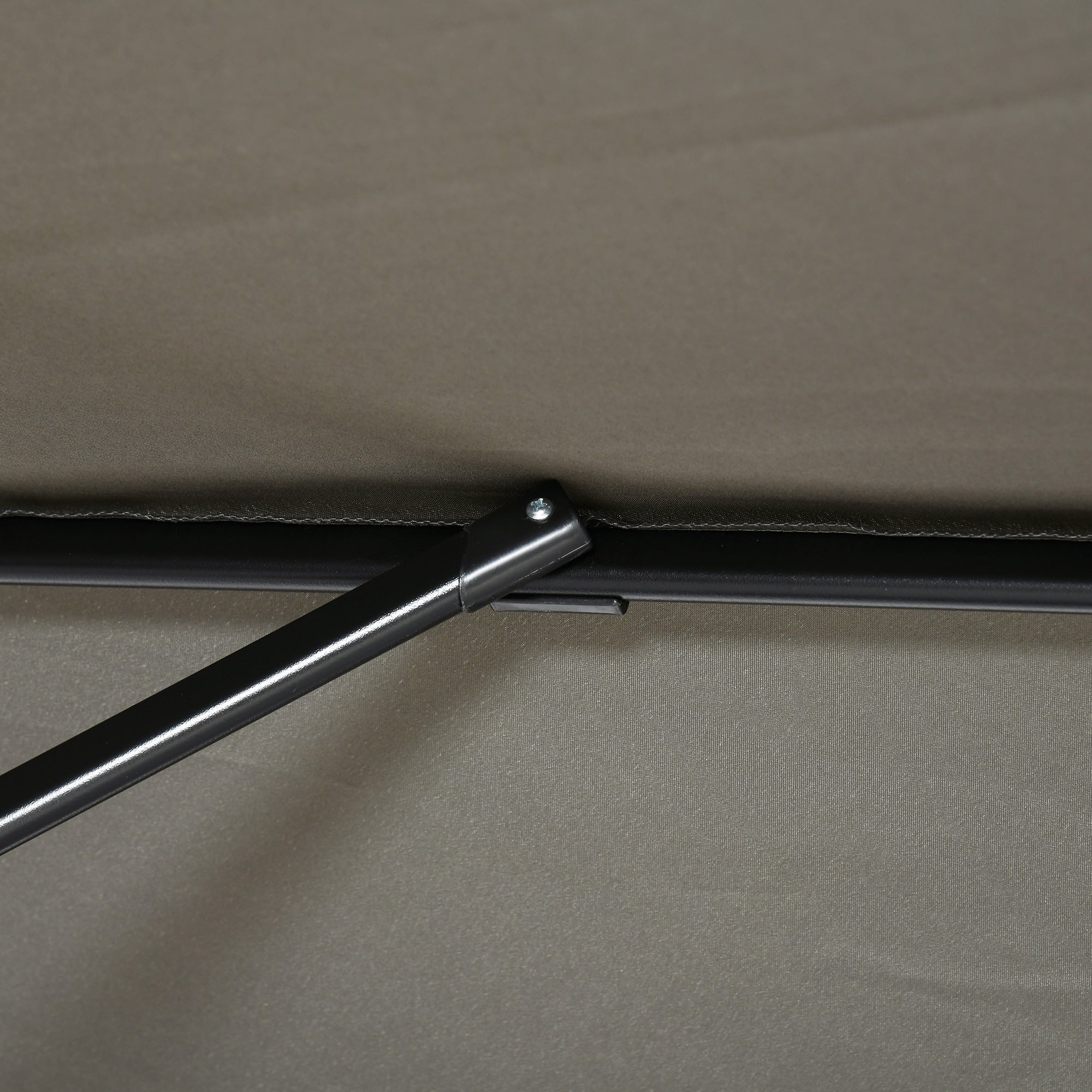 Crank Garden Umbrella 2.5x2.5 m with 360° Rotation, Cantilever Balcony Umbrella with Base, Air Vent and Adjustable Sunshade on 5 Levels, Light Grey