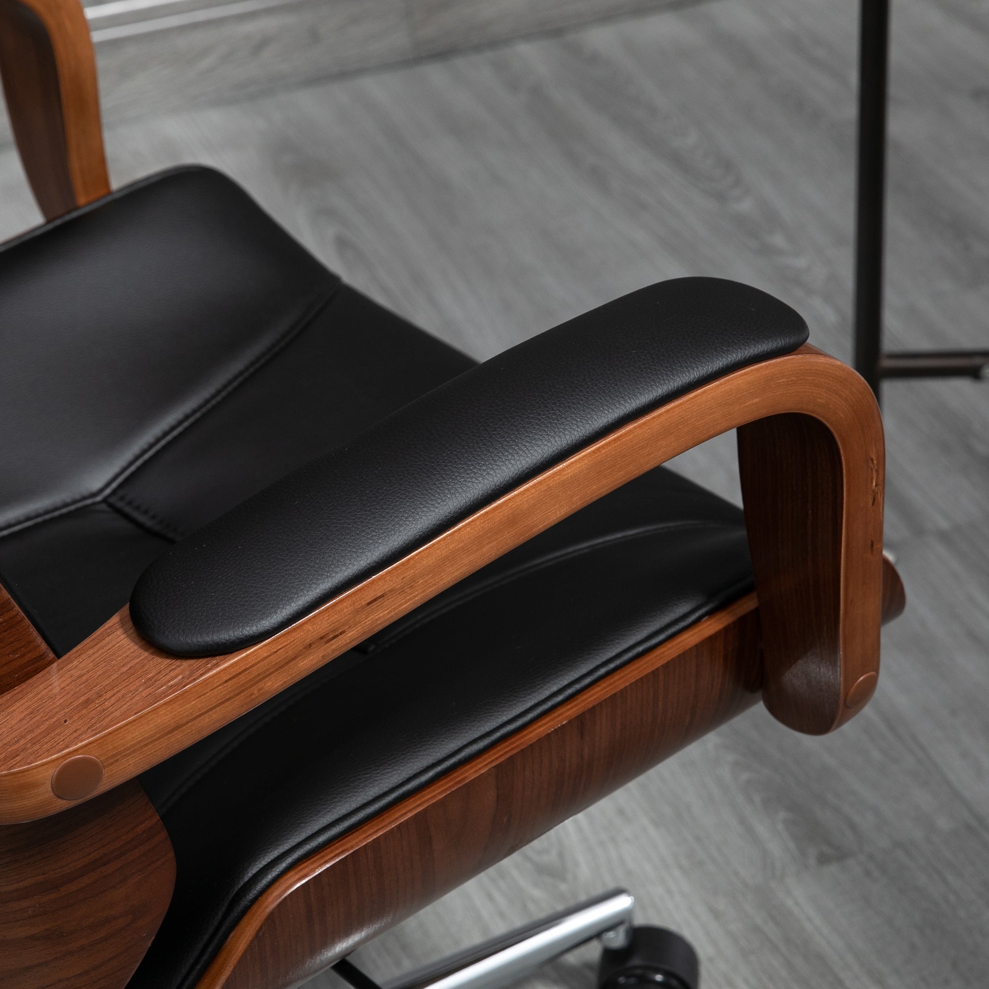 Ergonomic Office Chair Swivel Desk Chair in PU Leather with Removable Headrest Adjustable Height and Tilt Function 63x62x110-120 cm Black