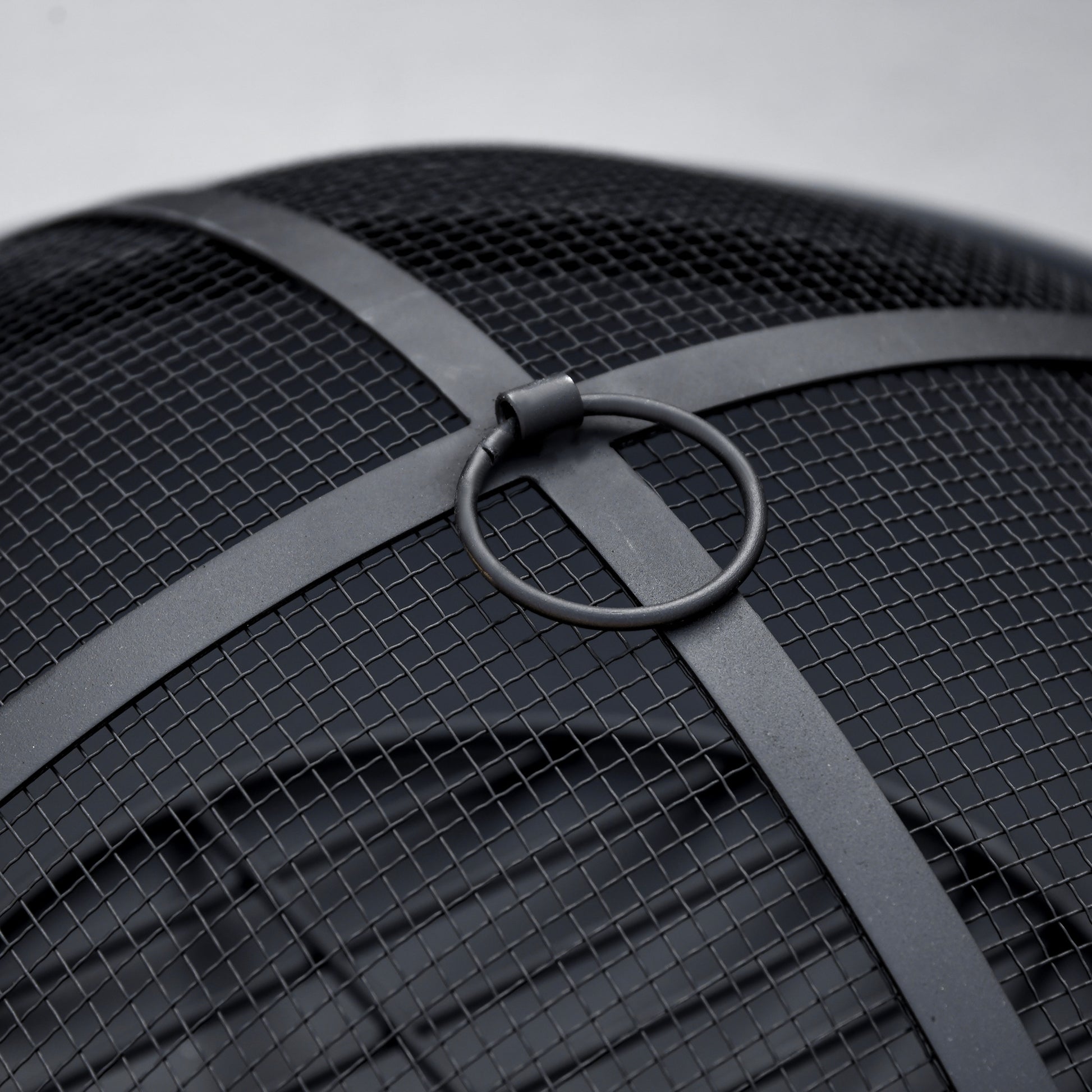 Outdoor Fire Pit Metal Fire Bowl with Spark Screen and Poker for Garden Patio Camping Ø47x33 cm Black