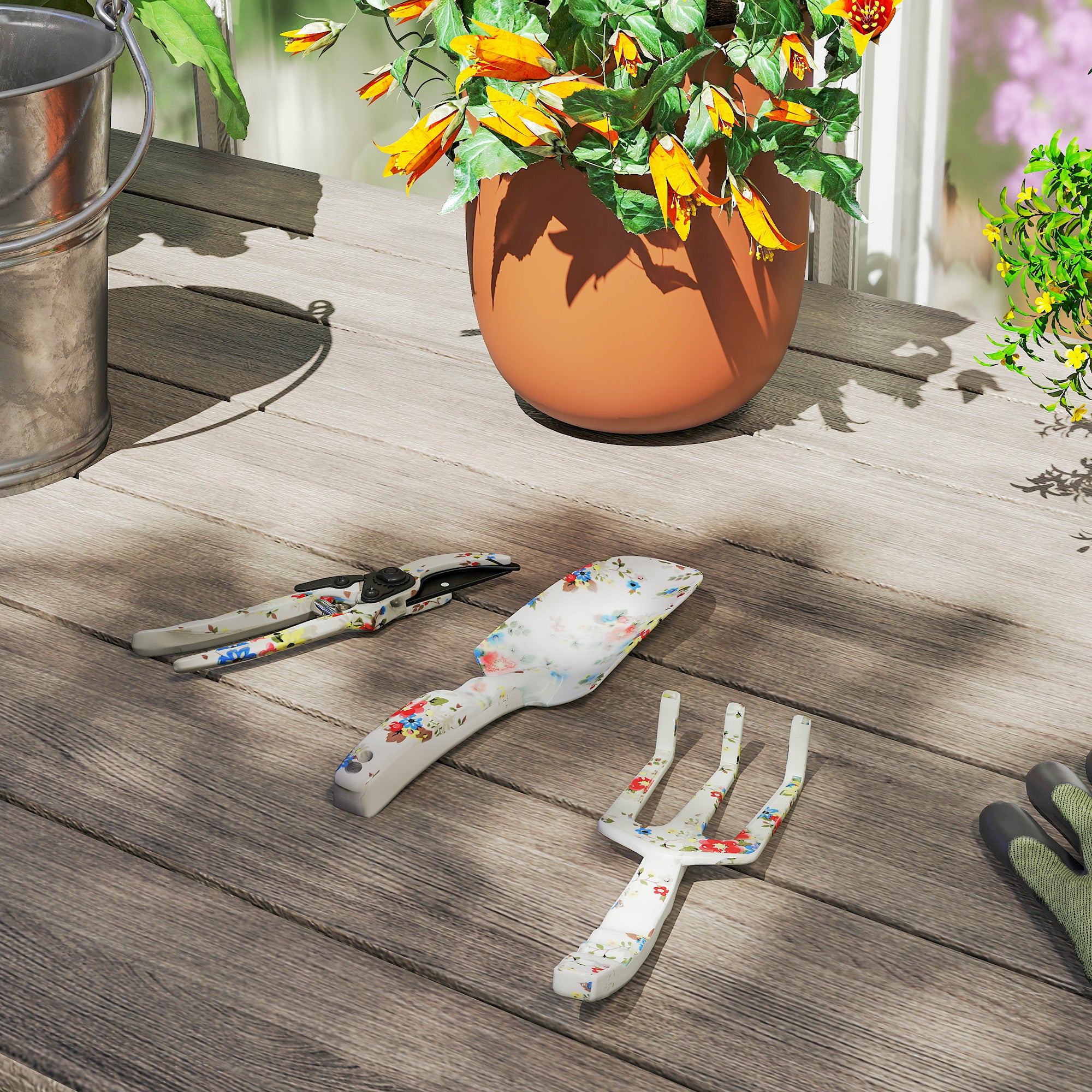 3-Piece Aluminum Gardening Set - Secateur, Trowel, Hand Rake, Floral Pattern - Ideal for Plant Trimming and Maintenance