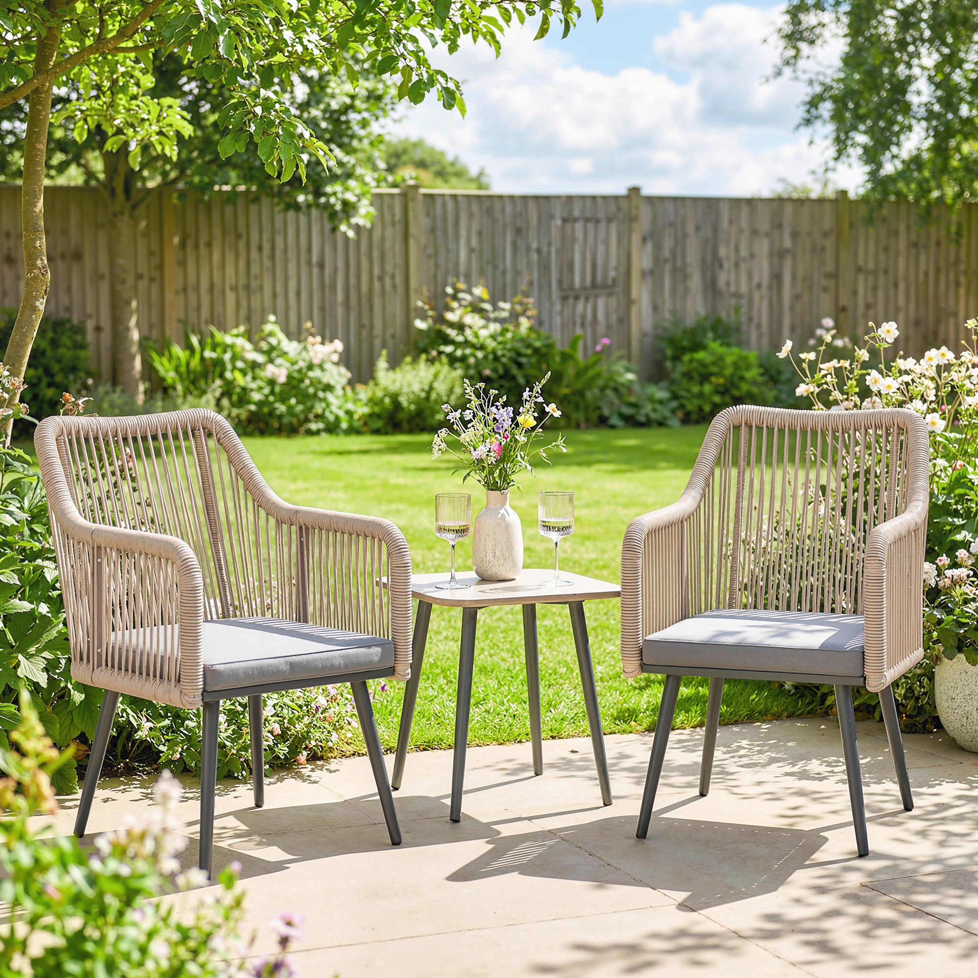 Set of 2 Outdoor Rattan Garden Chairs with Cushions, Armrests & Steel Frame — Weather-Resistant for Balcony/Patio, Light Gray (21.3 x 25.6 x 31.5 in)