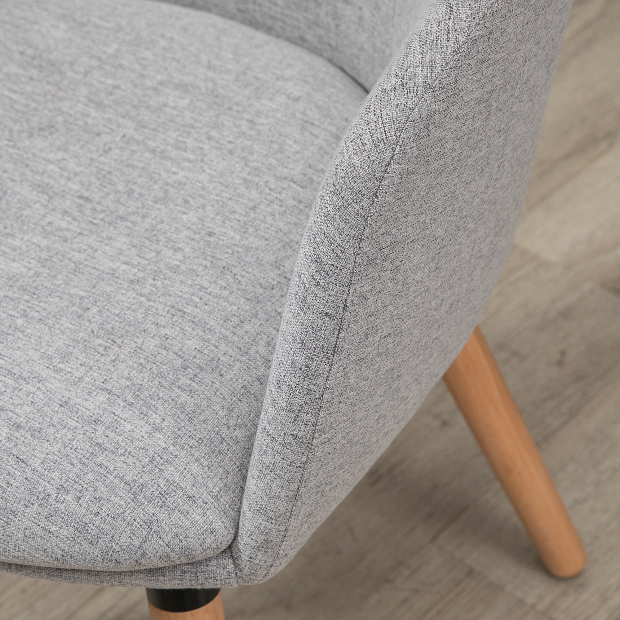 Dining Chair Armchair Upholstered in Synthetic Linen with Armrests and Wooden Legs for Office Bedroom Load 120 kg 57x56x72 cm Gray