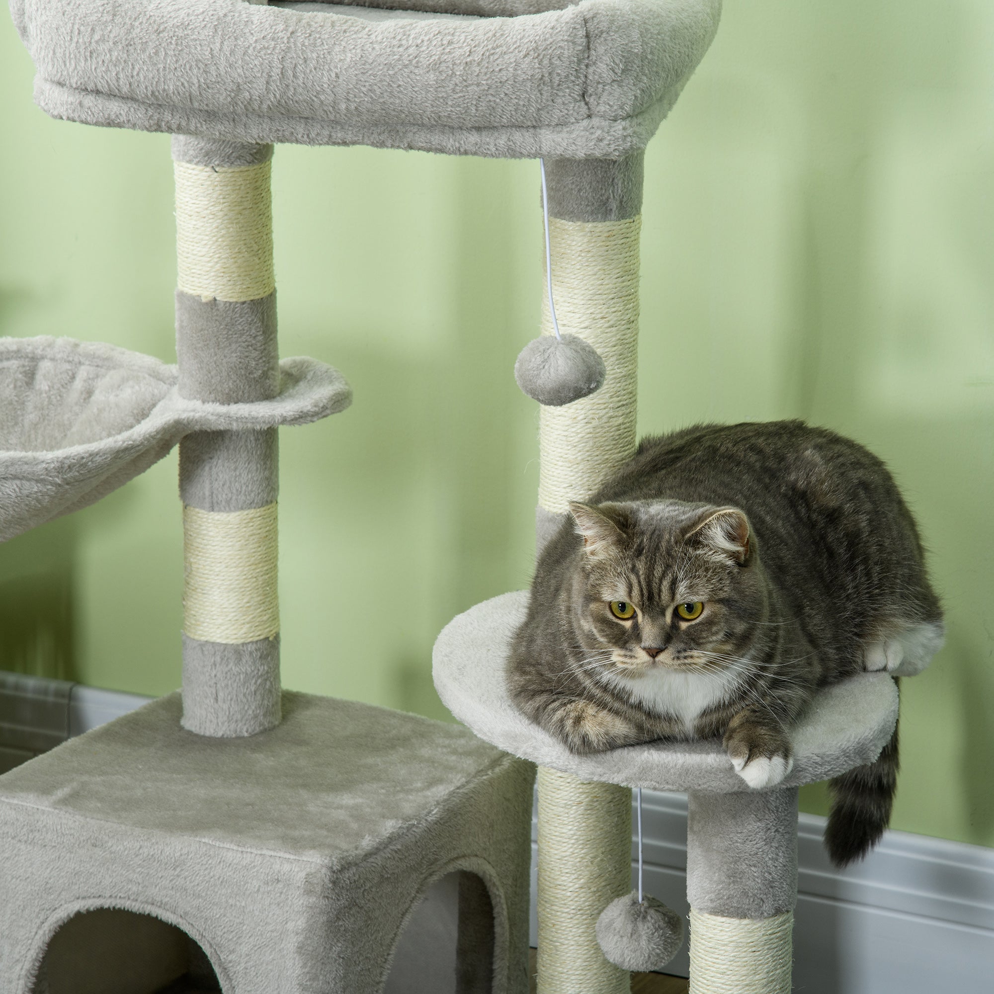 Cat Tree Climbing Scratching Post for Cat Height 104 cm Multi-Level Activity Center Reinforced Columns 3 Hanging Balls Light Grey