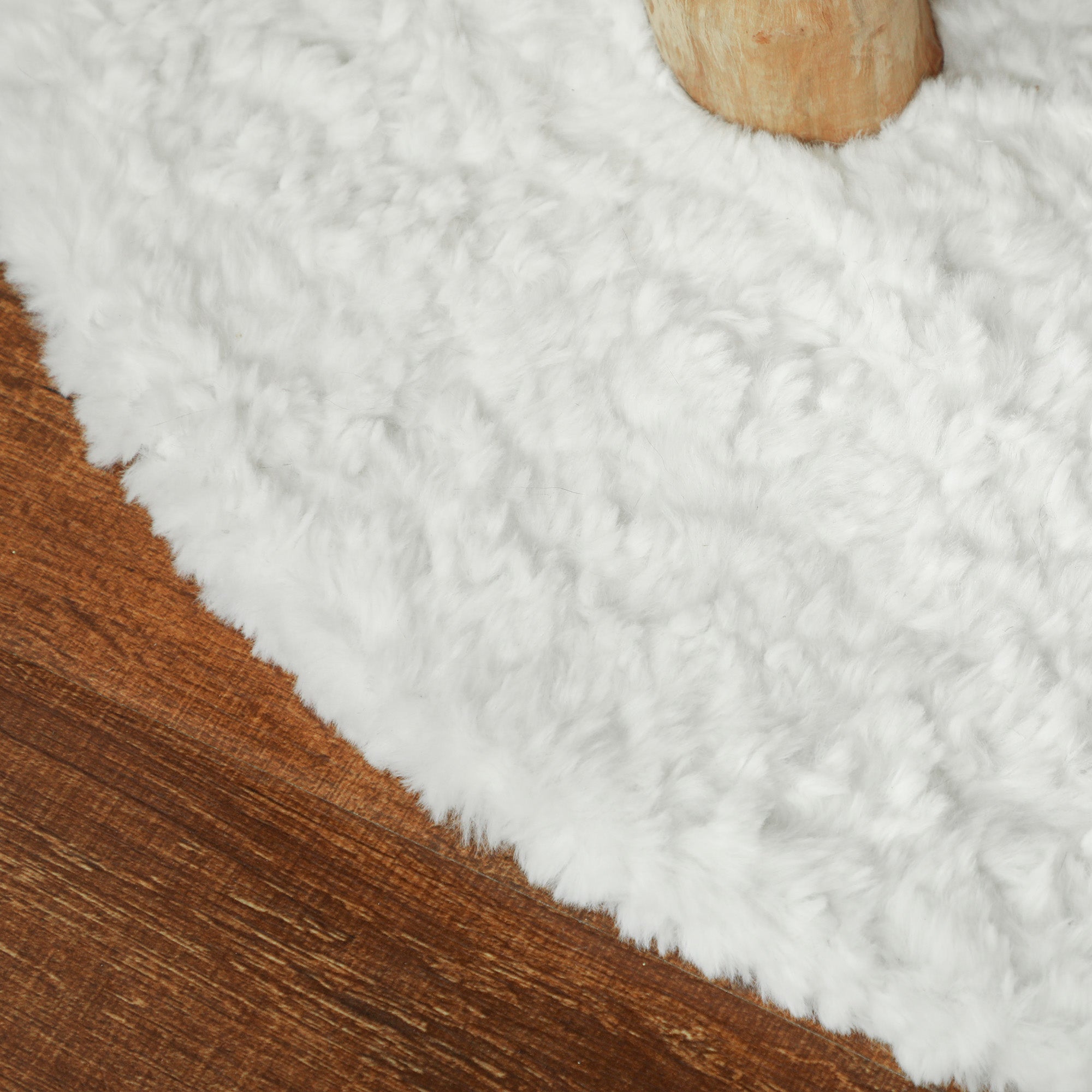 Cat Tree, 85 cm, Climbing Tree with Bed, Scratching Posts, Jump Platform, Ball and Play Rope, for Indoor, White