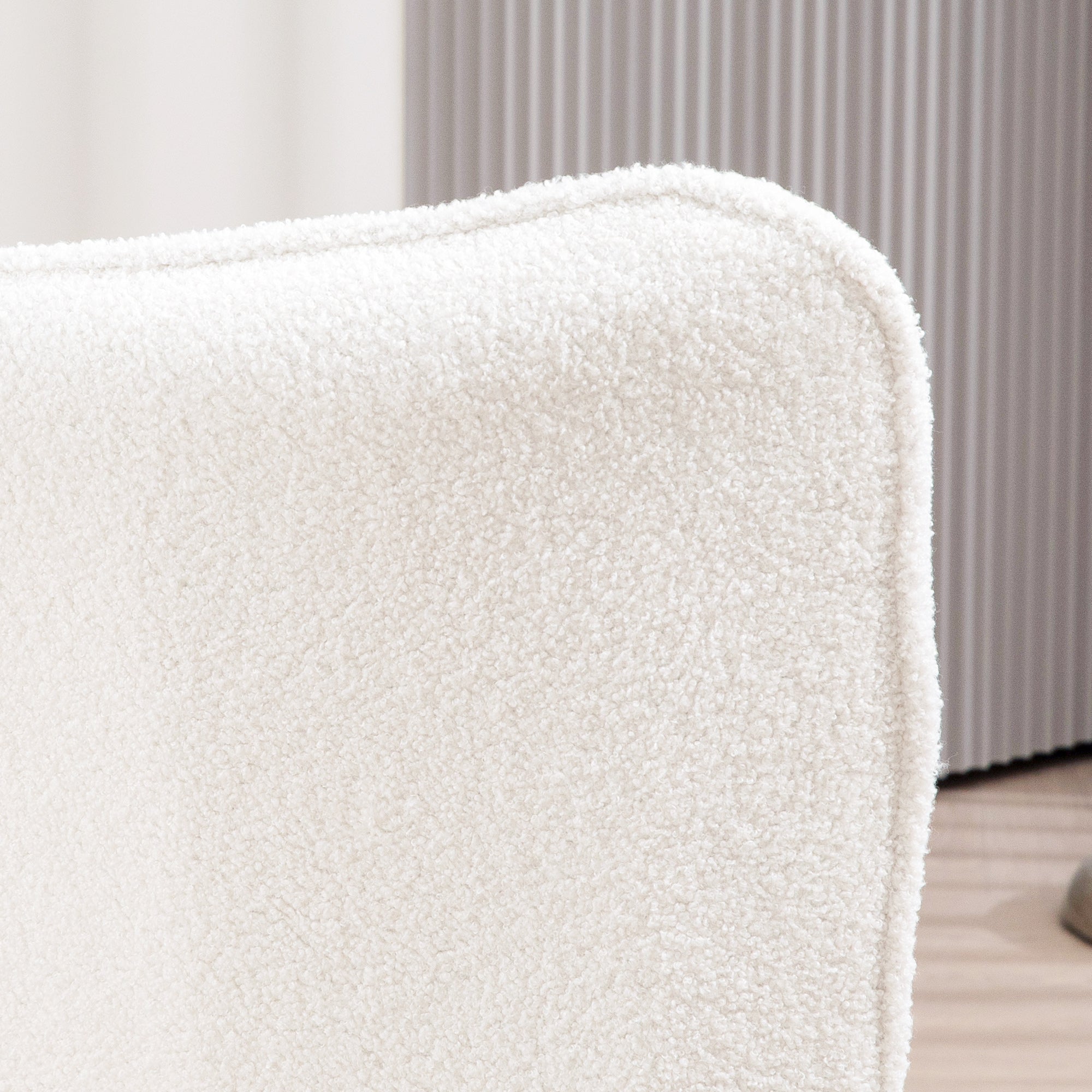 Wingback Armchair Upholstered Lounge Chair with Armrest, Metal Legs, Modern-Style Chair for Living Room, Bedroom, Cream White