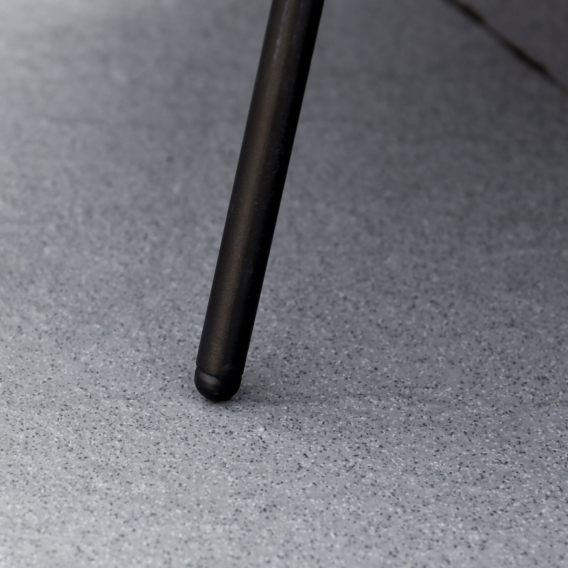 Outdoor Fire Pit Garden Metal Fire Pit with Poker for Bonfires Terrace Camping Outdoor Ø47x21 cm Black