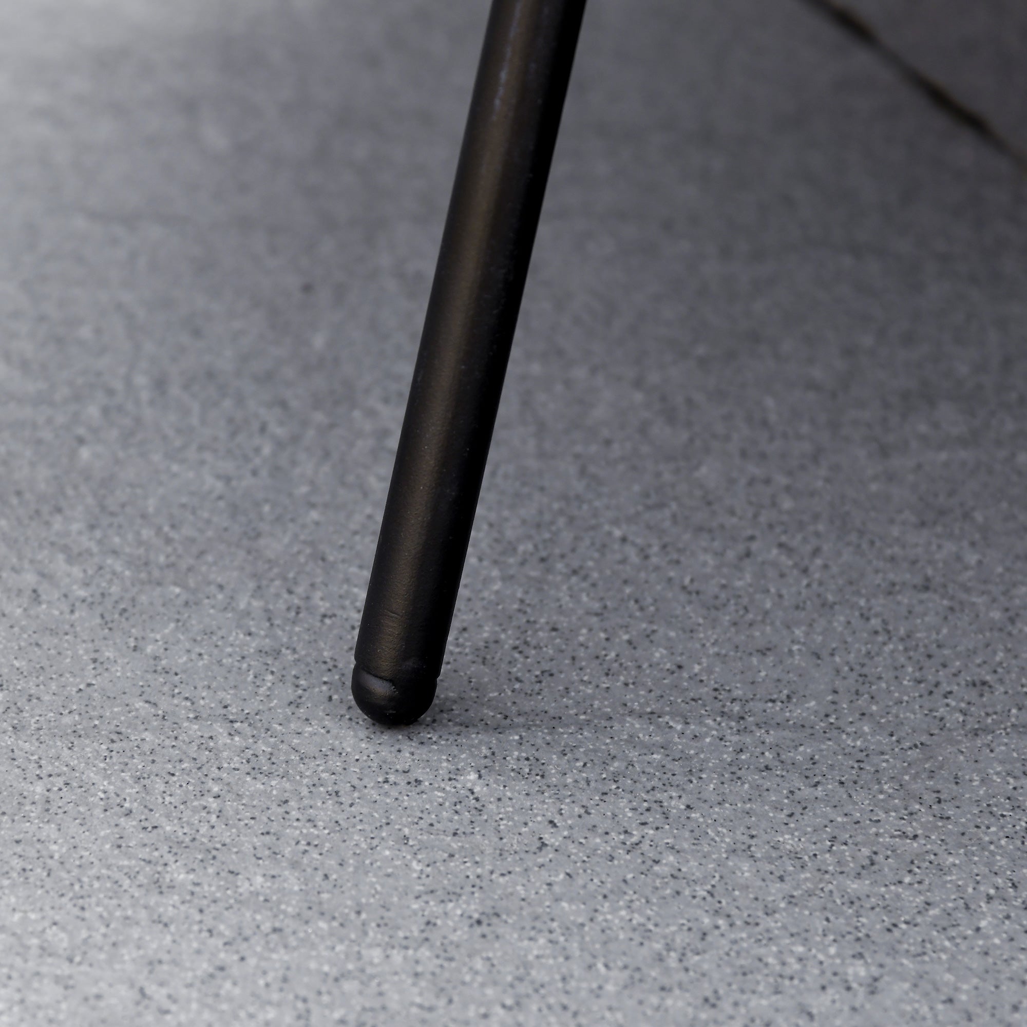 Outdoor Fire Pit Garden Metal Fire Pit with Poker for Bonfires Terrace Camping Outdoor Ø47x21 cm Black