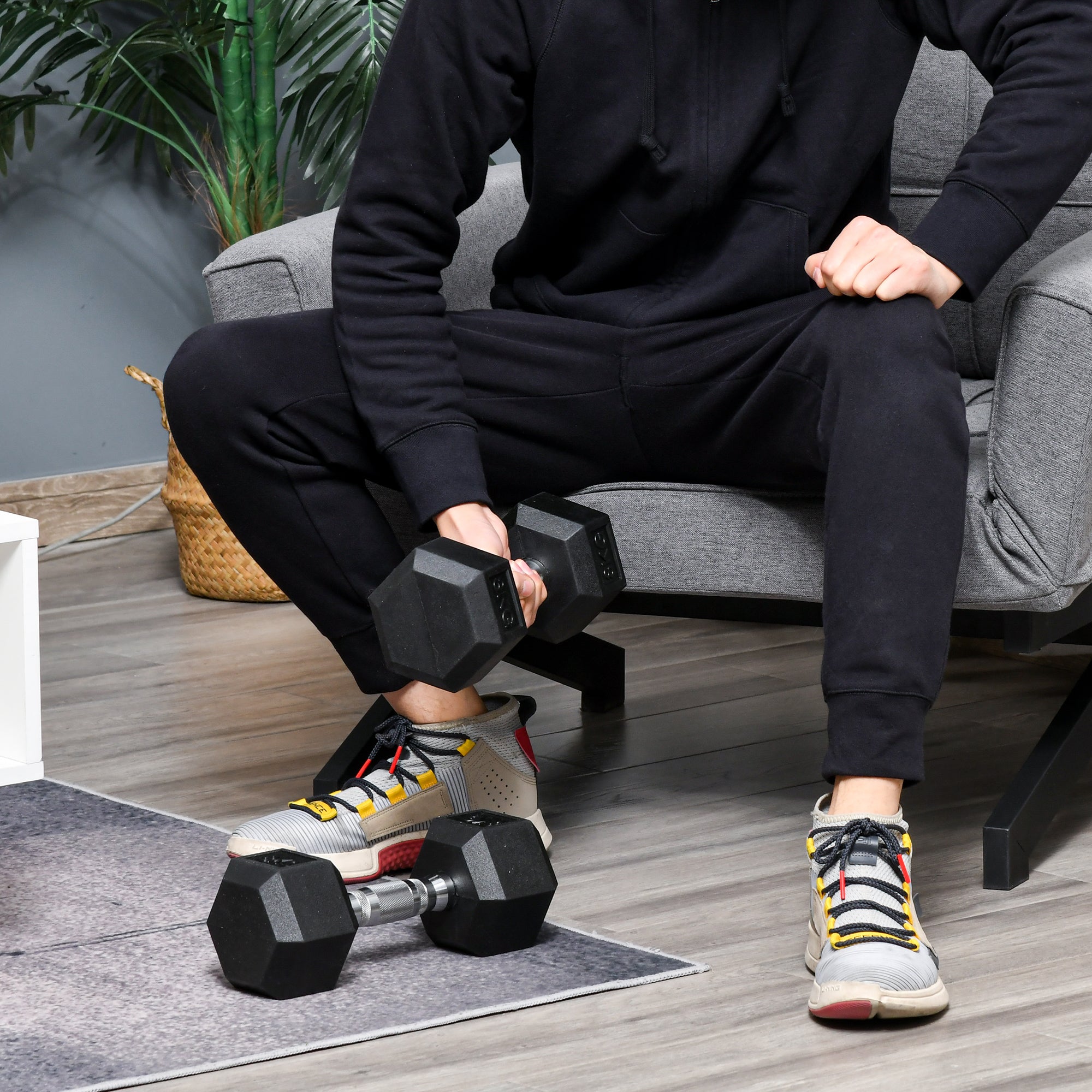 Dumbbell Set, 2 Pack Dumbbells with Knurled Handle, Cast Iron Dumbbell Set, 2 x 8 kg, Dumbbells for Men and Women, Dumbbell Set for Home, Gym, Strength Training