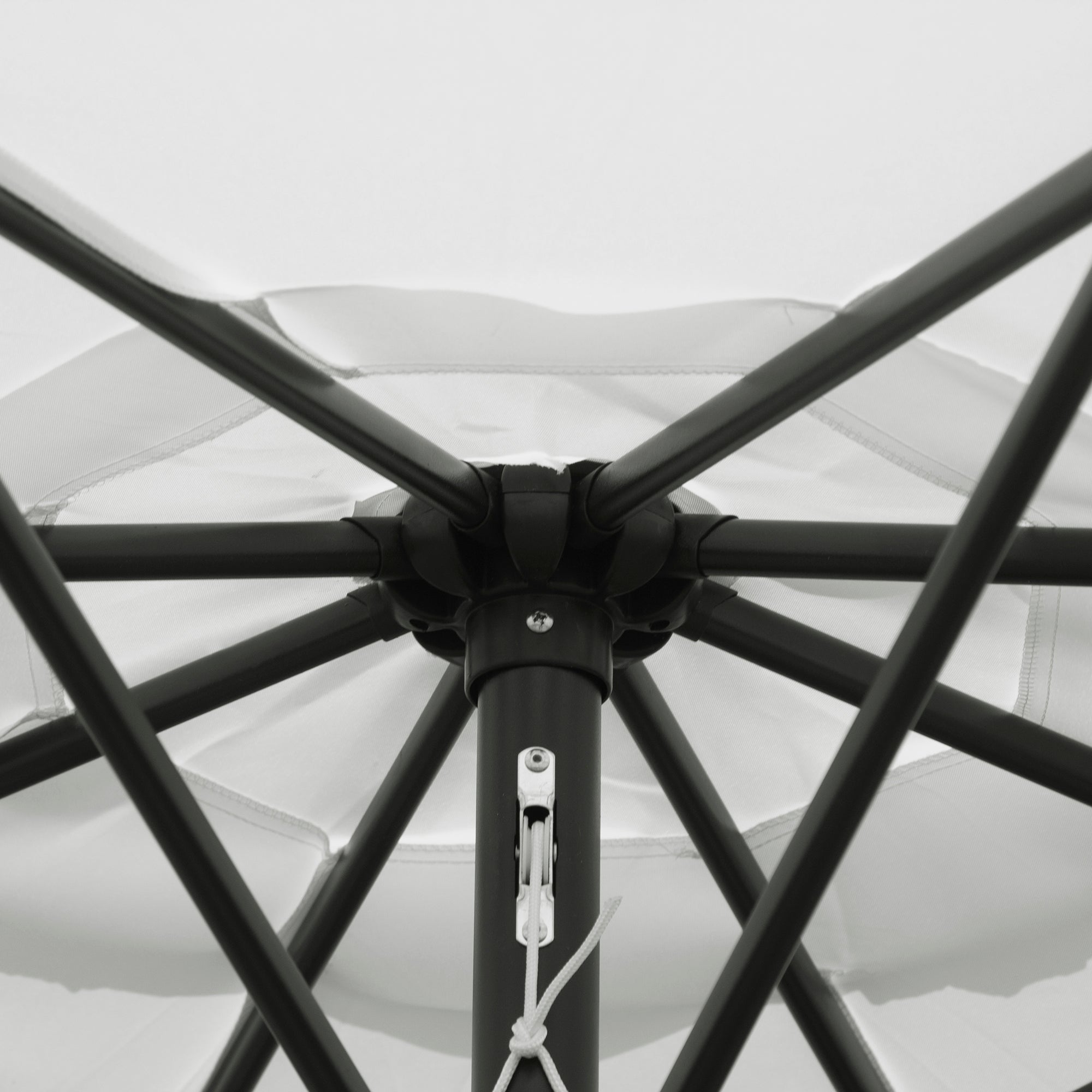 Garden Umbrella Ø295x250 cm with Crank Outdoor Parasol with Tilt Mechanism and Detachable Metal Pole for Patio Pool Terrace White