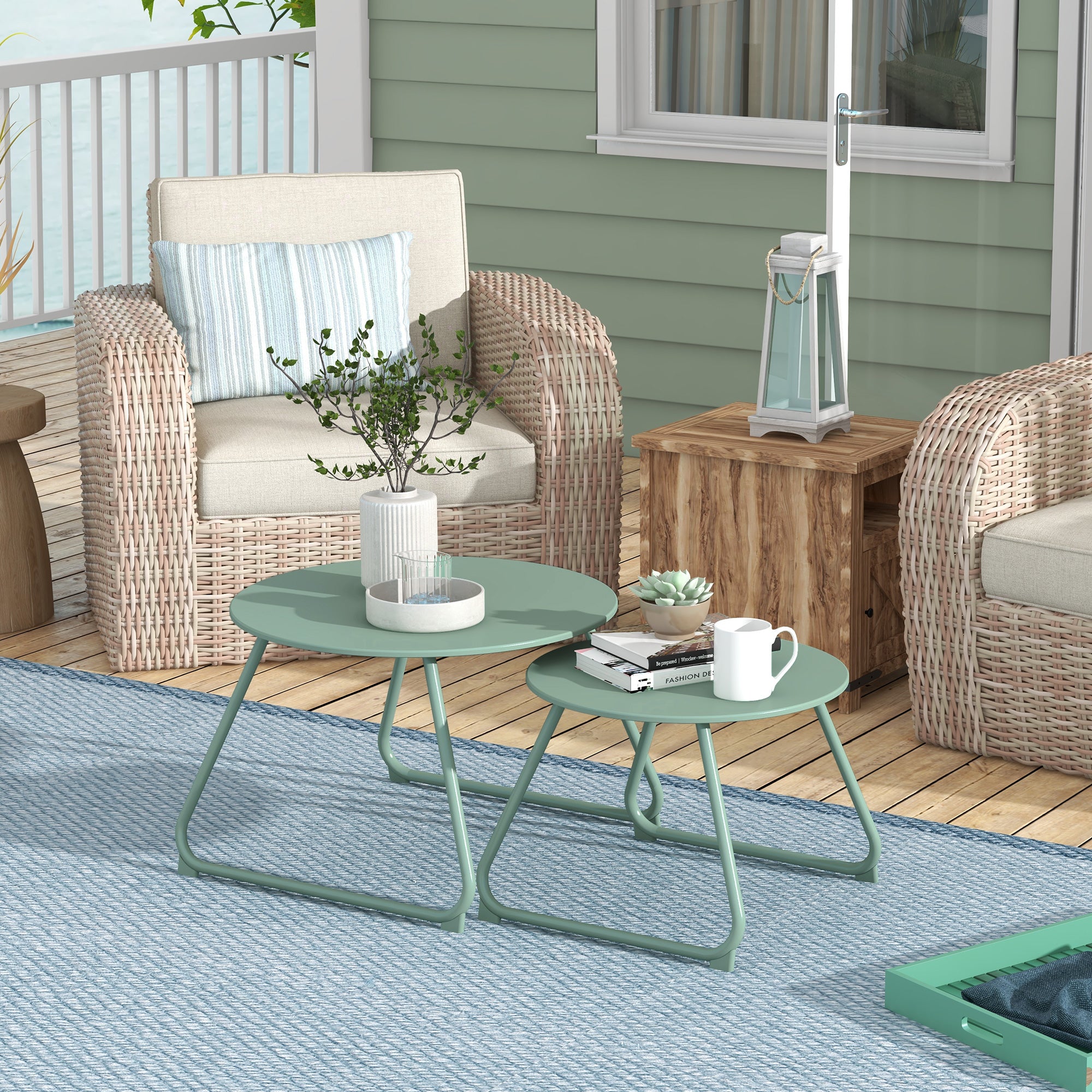 Set of 2 Stackable Round Garden Side Tables Metal Epoxy, Stable Side Table for Outdoor Ø60 and Ø48 cm, Green