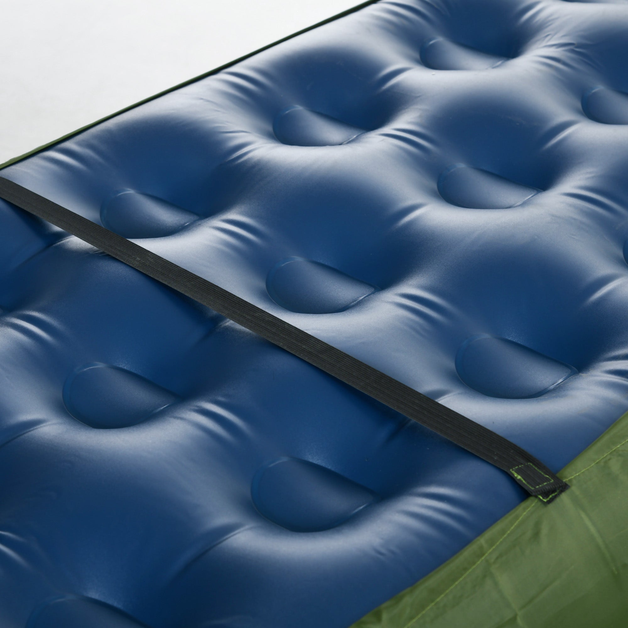 Folding Camping Bed with Pillow Mattress Carry Bag Pump 193 x 78 cm Guest Bed for Adults Camping Cot Green