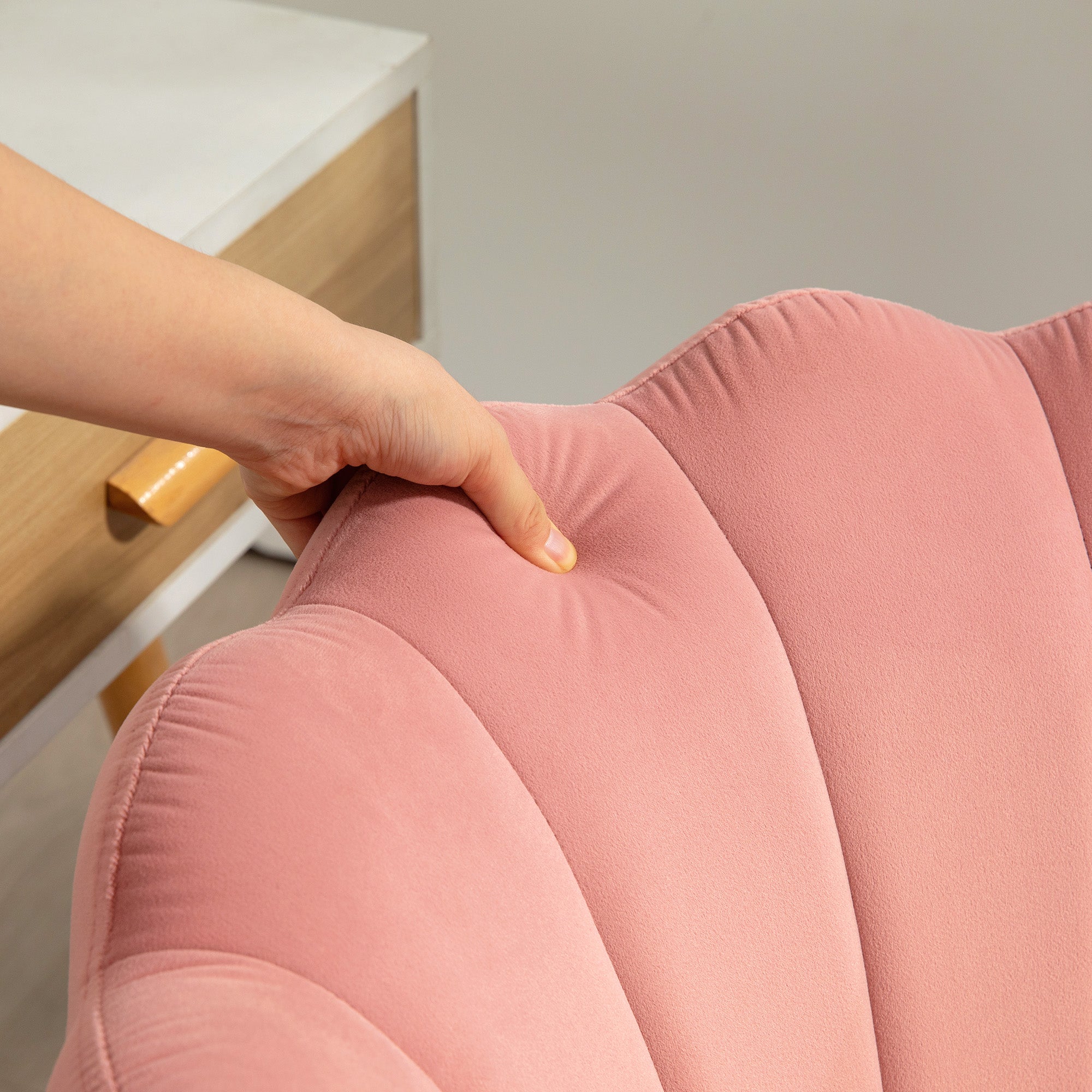 Petal Back Office Chair, Armless Office Chair with Adjustable Height, Velvet Swivel Seat and Wheels, 69x64x80-90 cm, Pink