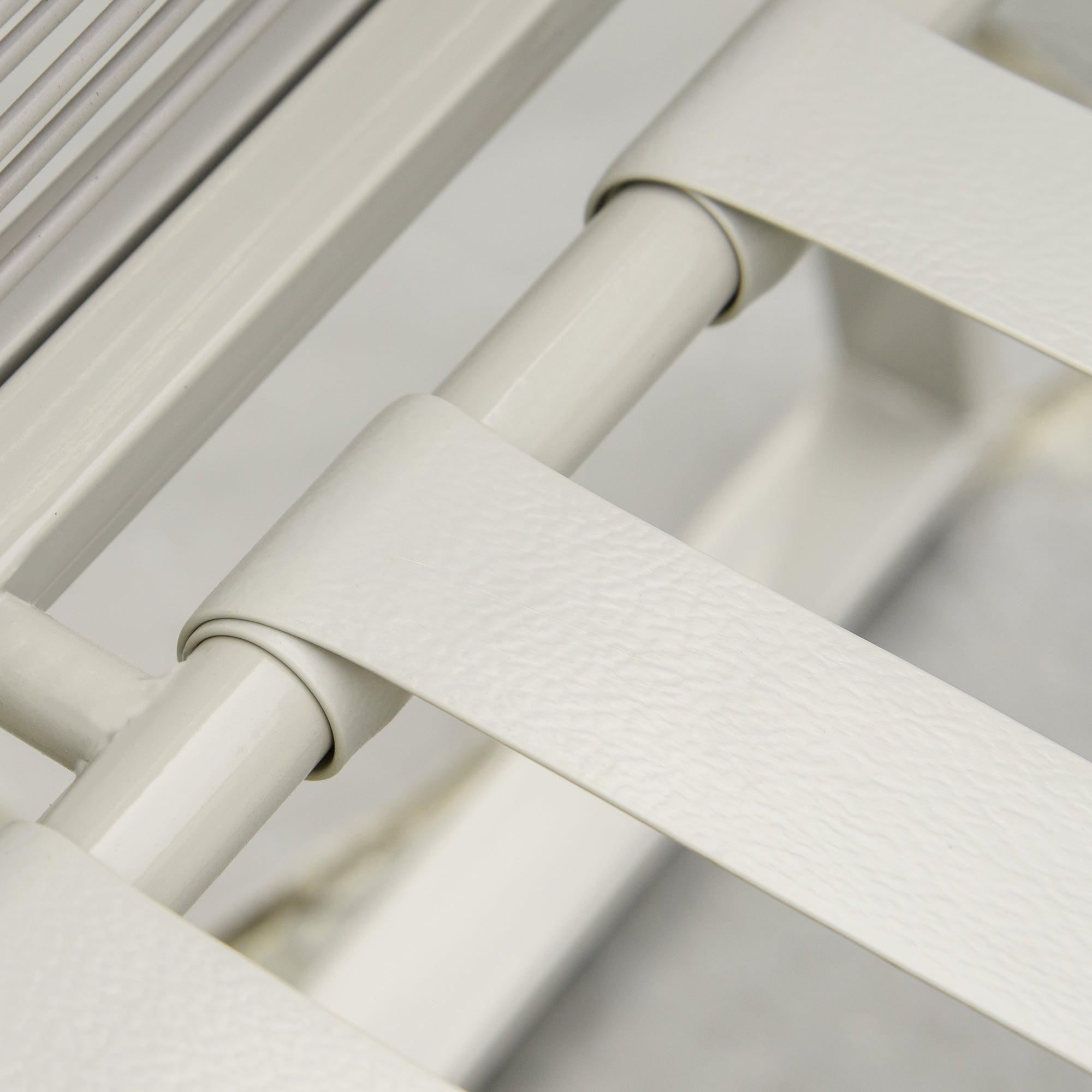 4-Piece Rattan Garden Furniture Set Double Sofa 2 Single Armchairs and Glass Coffee Table with Removable Cushions for Outdoor Terrace Gray