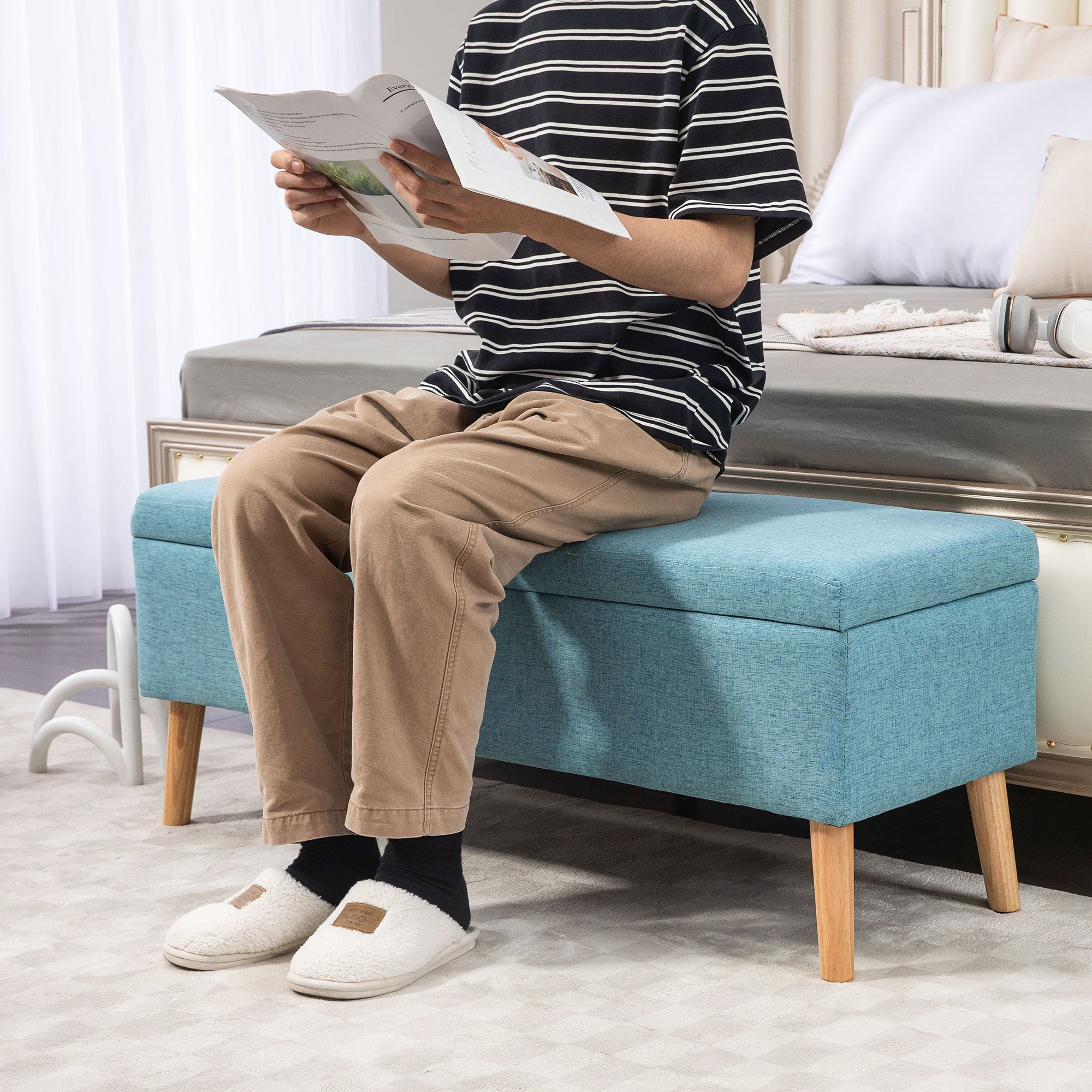 Storage Bench Upholstered Bench in Linen Look, Bed Bench with Wooden Legs, Storage Bench for Living Room Bedroom Hallway 110 x 39 x 45 cm, Blue