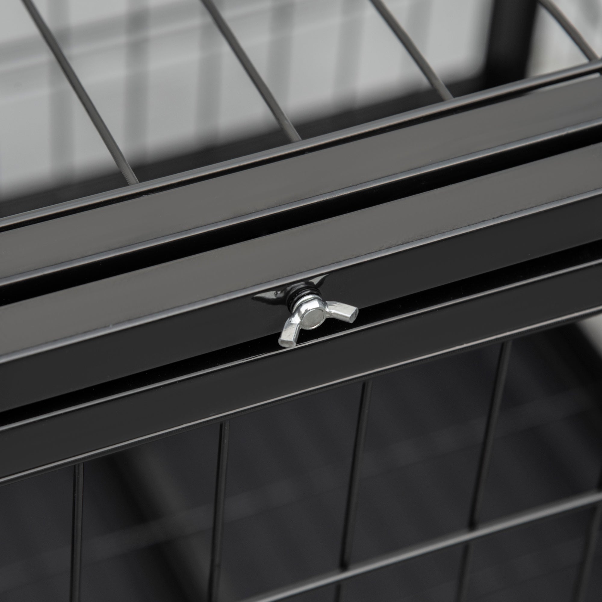 Metal Cage for Dogs with Wheels and Brakes Removable Tray and Door with Latch for Golden Retriever Labrador 92x62x75 cm Black