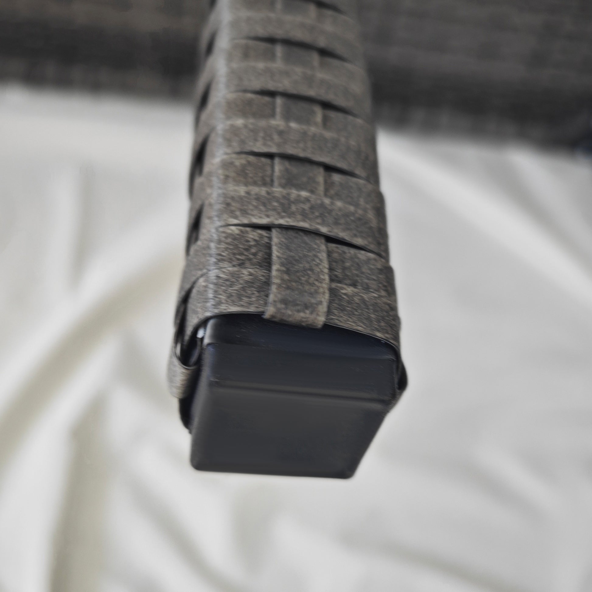 Balcony Table Garden Side Table Table Outdoor Furniture semicircular Rattan Metal Grey 100 x 50 x 74 cm