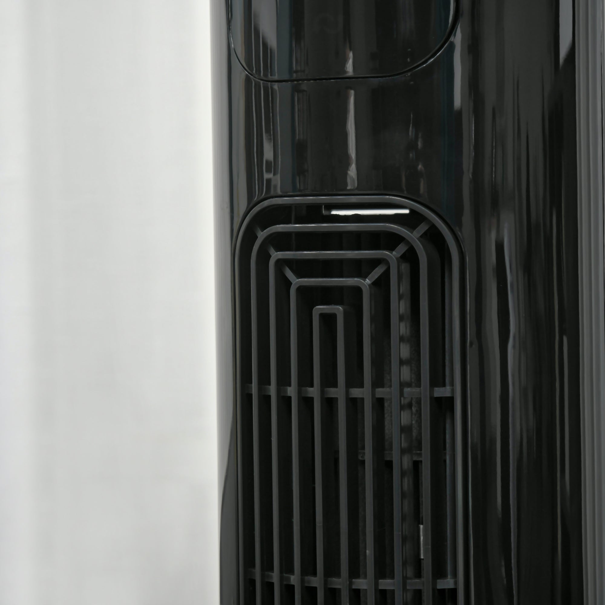 Quiet Tower Fan 45W, Bedroom Tower Fan with 3 Modes 3 Speeds, Remote Control, 70° Oscillation, 12H Timer, LED Display, 117cm, Black