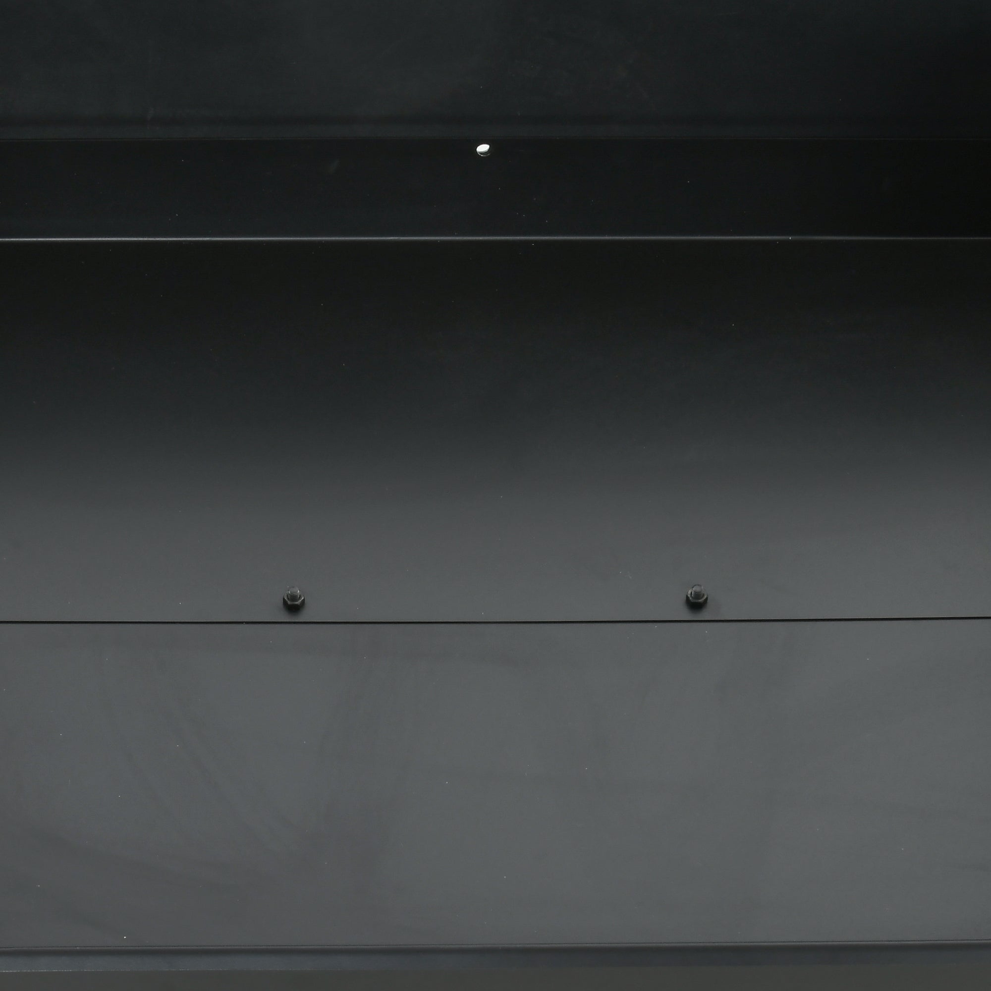 Charcoal BBQ Grill with Adjustable Double Grill, 2 Wheels, and 2 Shelves dim. 113L x 53.5W x 82.5H cm Black