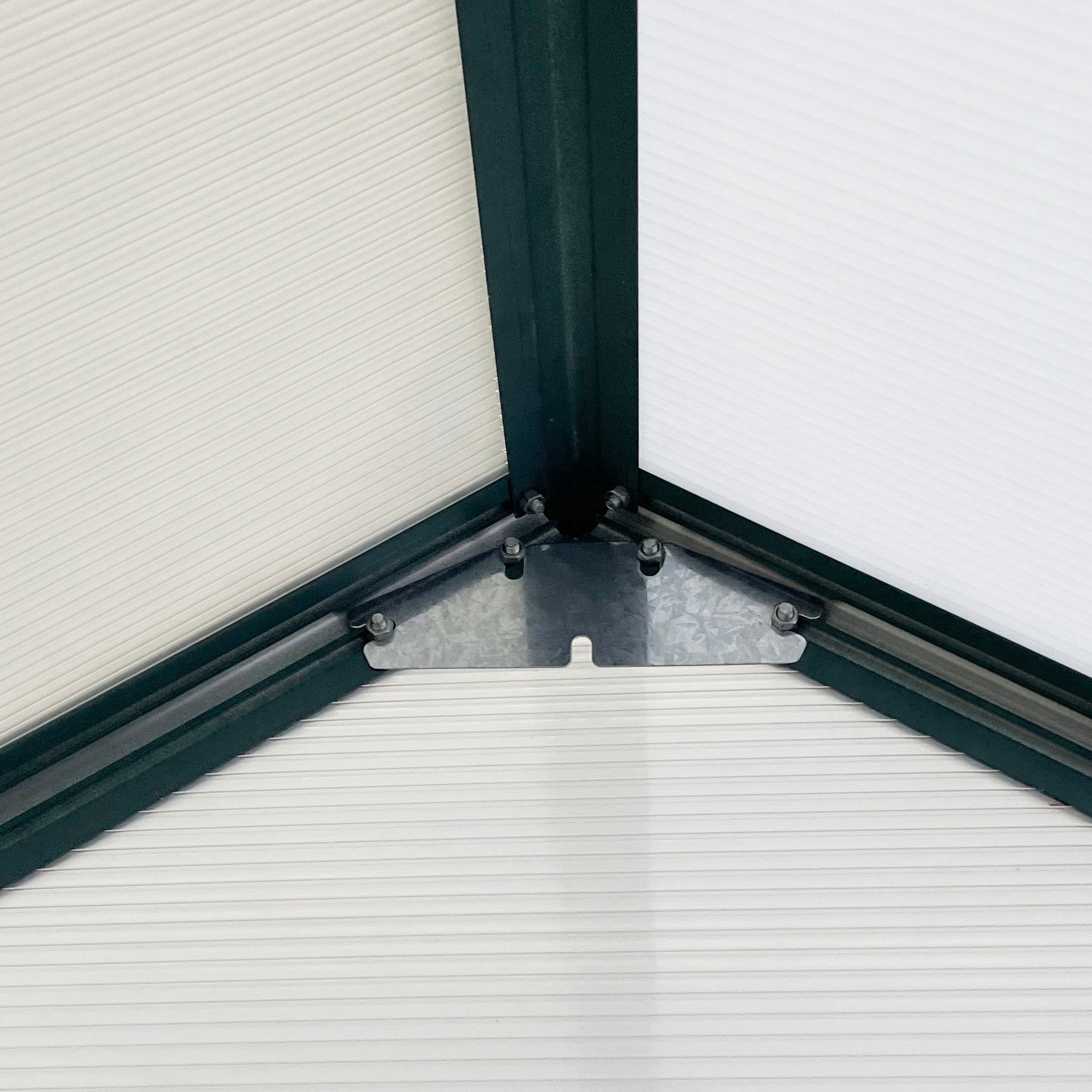 Polycarbonate Garden Greenhouse 190x253x199cm, with Openable Window and Sliding Door, Aluminum Structure, Green