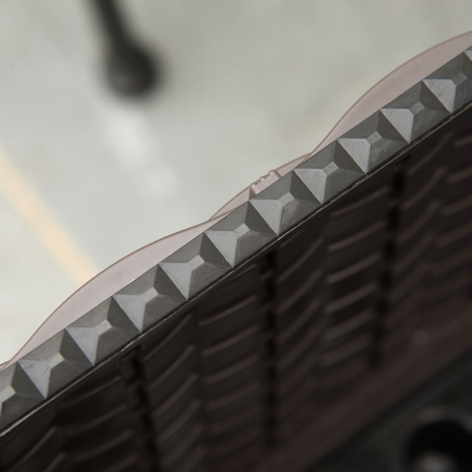 Raised Bed 6-piece Planter Box with Drain Holes Rattan-Look Planter DIY Brown 40 x 40 x 44 cm