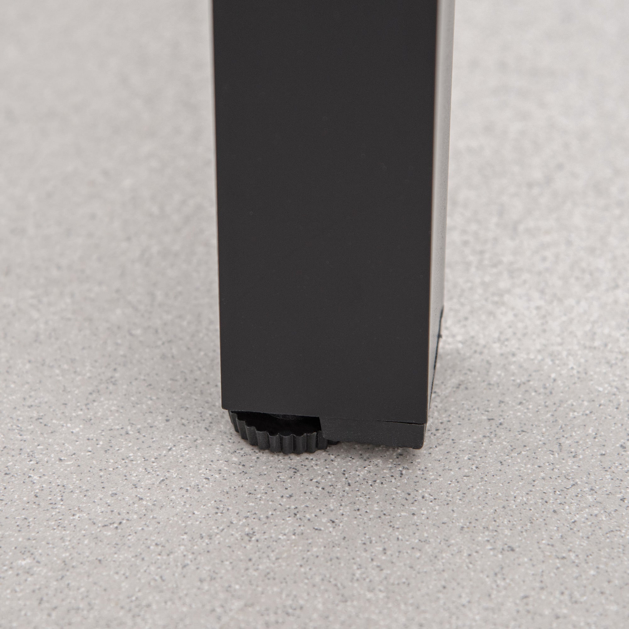 5-Piece Aluminum Dining Set, Table and 4 Folding Adjustable Garden Chairs for 4 People, Black