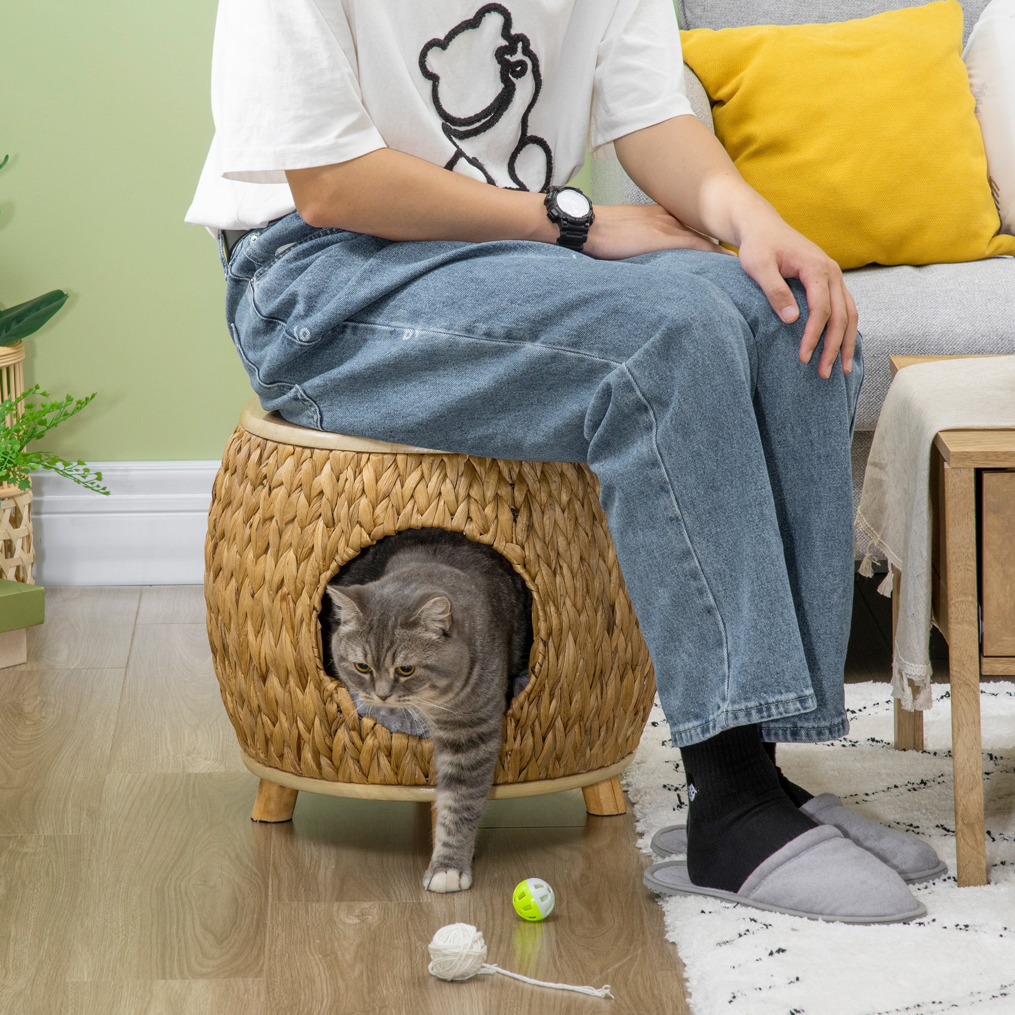 Rattan Cat Cave 2-in-1 Design Cat Basket with Cushion Cat Bed Cat Cabin Pet Bed Water Hyacinth Grass Paulownia Wood Light Brown+Gray 44 x 43 x 42 cm