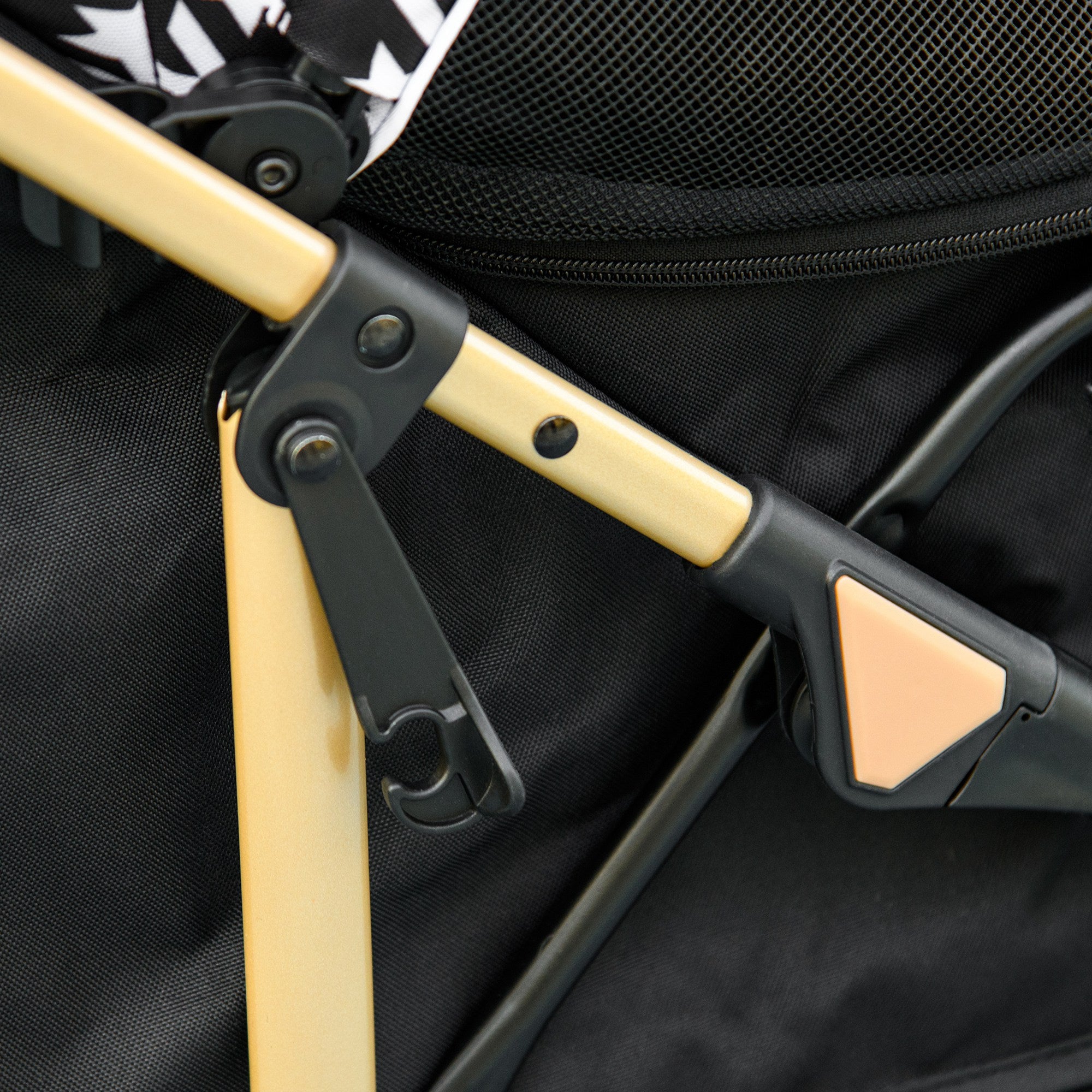 Folding Dog Stroller Pet Carriage with 2 Doors Mesh Window Storage Basket Safety Leash and Cushion Load 15 kg 80x44.5x97 cm Black