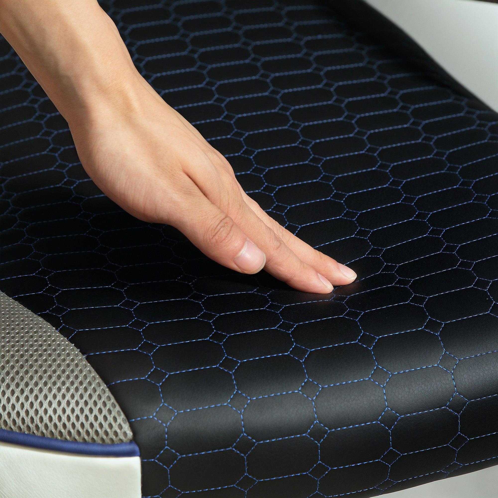 Gaming Chair Upholstered in PU and Mesh Gamer Swivel Chair with Rocking Function Adjustable Height for Home Office Study Multicolor