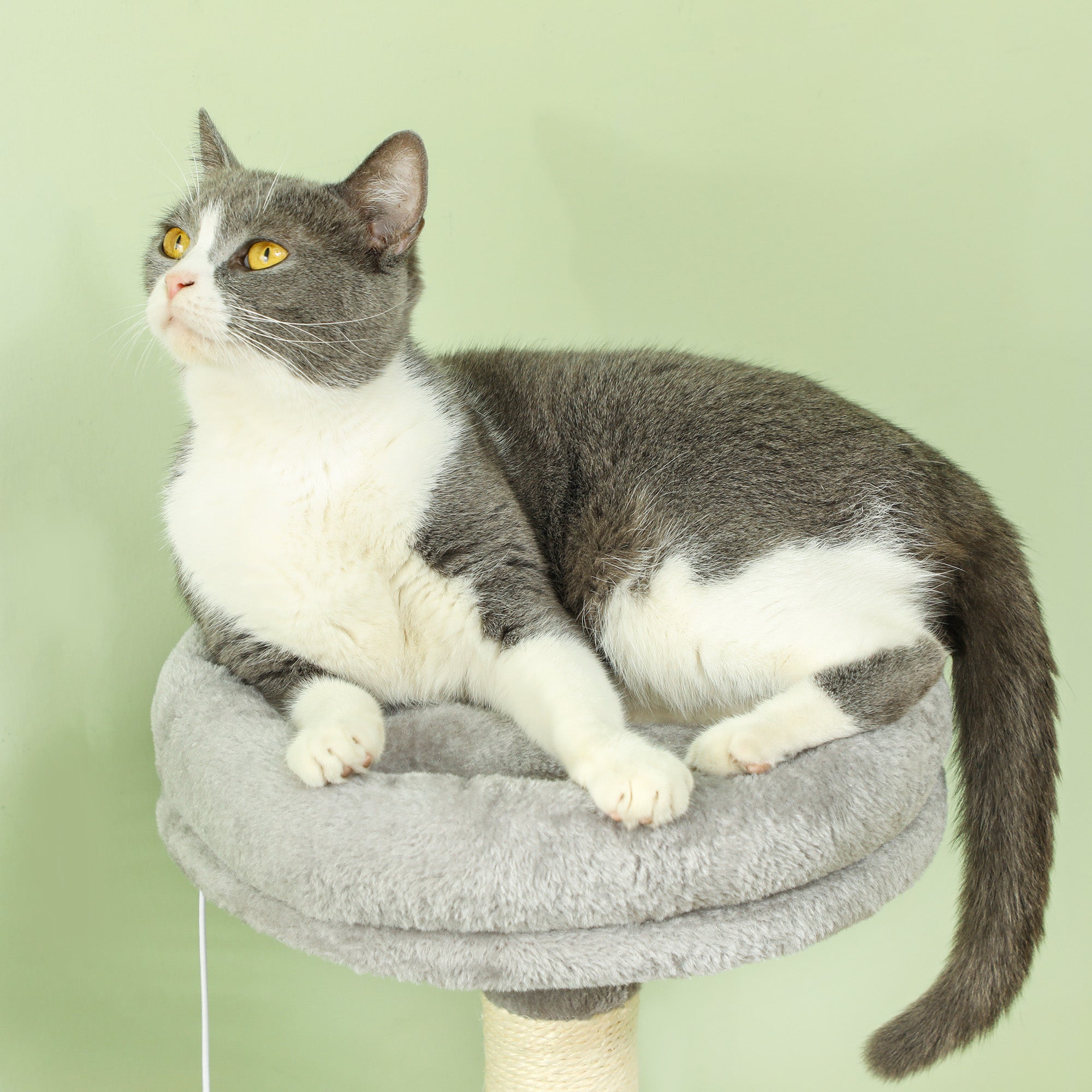 Cat Scratching Tree 110 cm Cat Tree Tower with Nests Cave Platform Scratching Mat Hanging Ball Light Gray