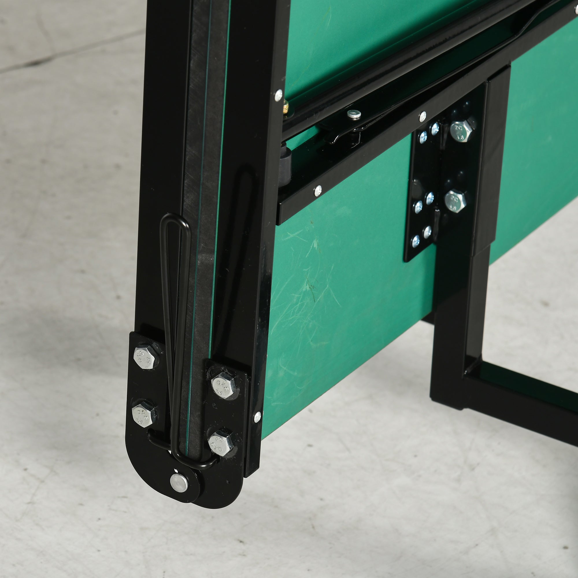 SPORTNOW Table Tennis Table, Foldable Table Tennis Table including Table Tennis Net, Wheels, 2 Table Tennis Rackets, and 3 Balls, Steel, Green, Table Tennis Table for Outdoor Indoor 274 x 152.5 x 76 cm Green