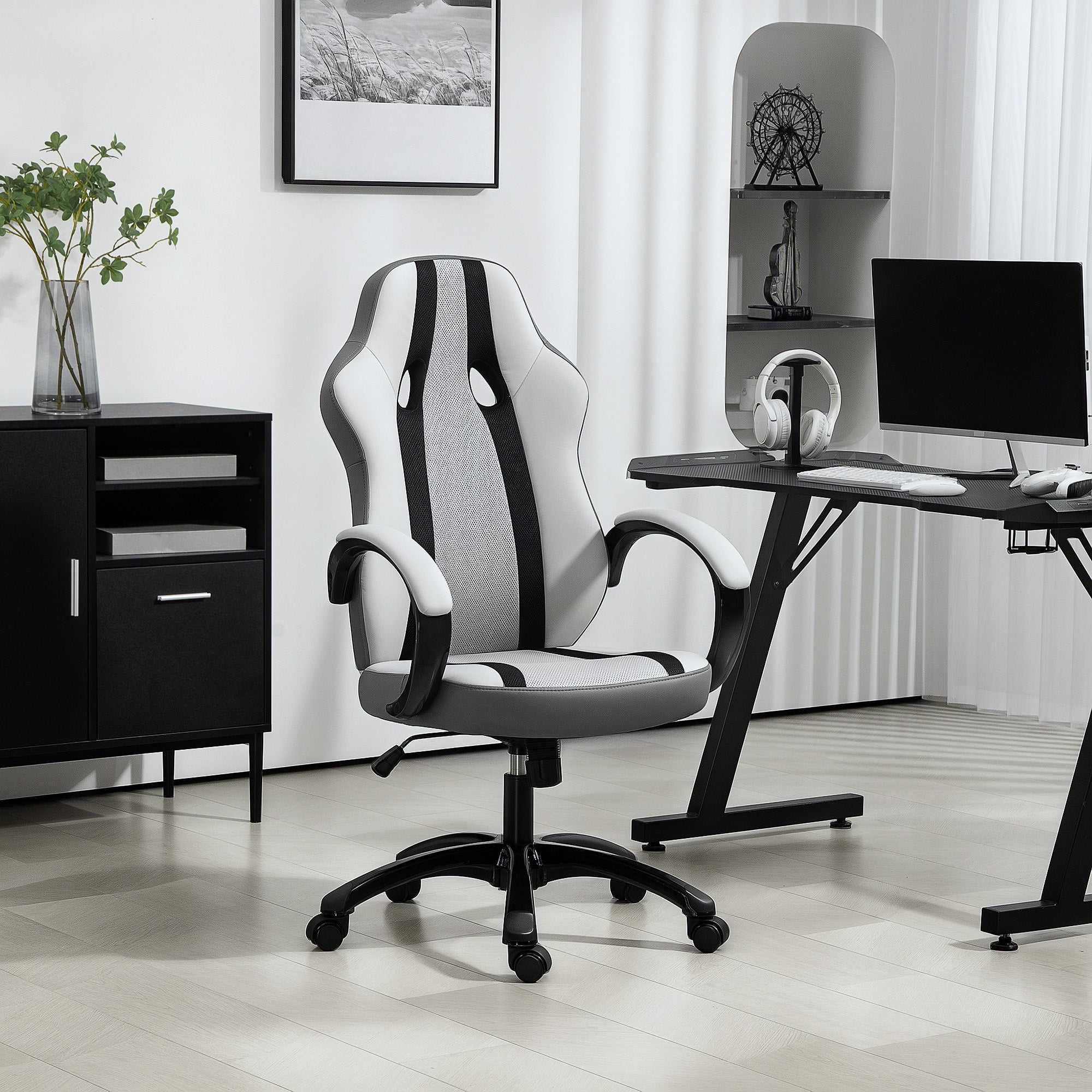 PU and Mesh Upholstered Gaming Chair Swivel Gamer Chair with Rocking Function Adjustable Height for Home Office Study Grey