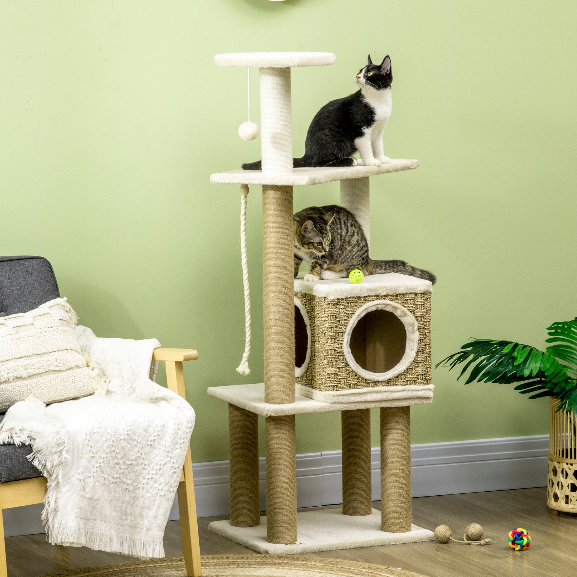 Cat Tree Climbing Scratcher for Cats 128 cm High Cozy Chic Style Hideaway Platforms Hanging Ball Short Plush Beige
