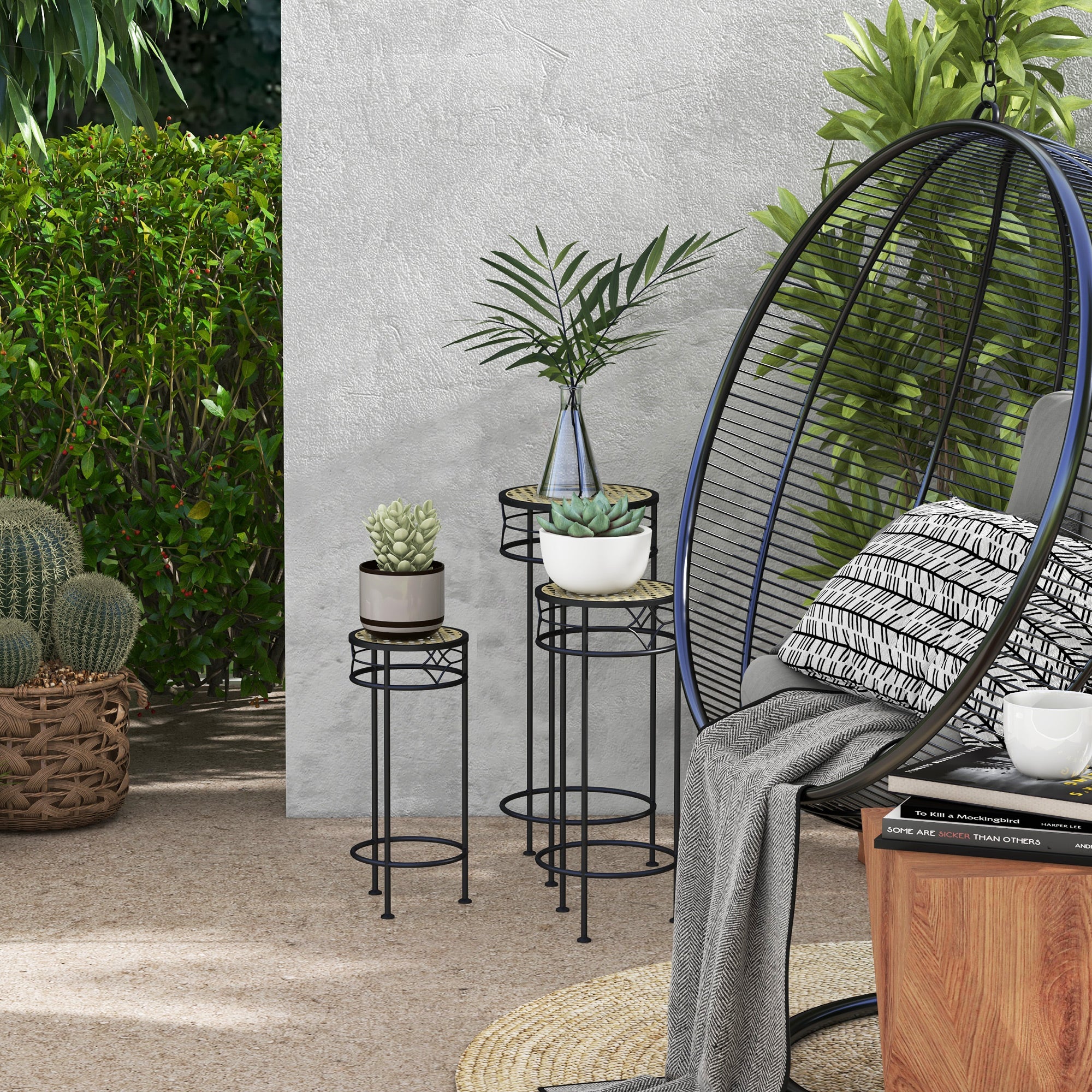 Set of 3 Flower Pot Stands Plant Supports Round Flower Shelf Stackable Plant Stands - Rattan-Look Trays - Gold and Black Metal