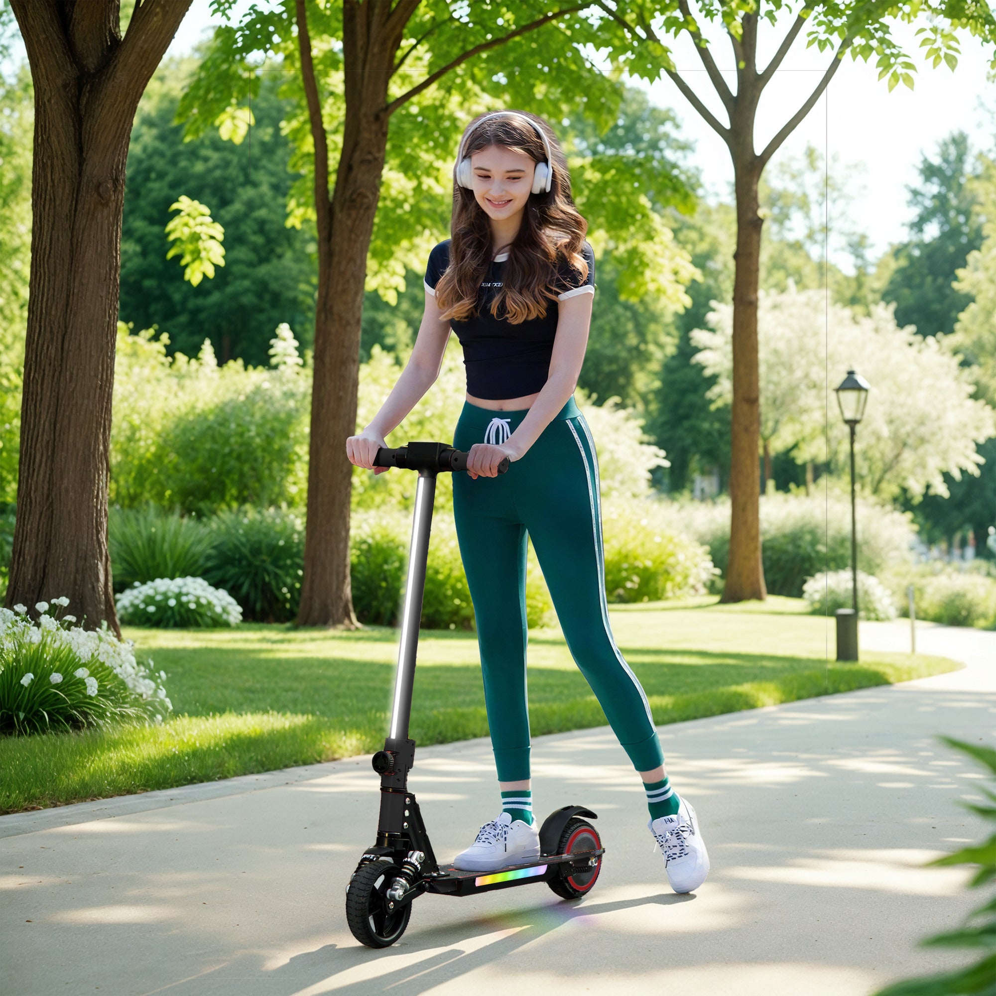 SPORTNOW Electric Scooter for Kids 6-14 Years Old, Foldable Electric Scooter for Kids, Max Speed 14 km/h Range of 6 km with Dual Brake, Colored Lights, Aluminum, Black
