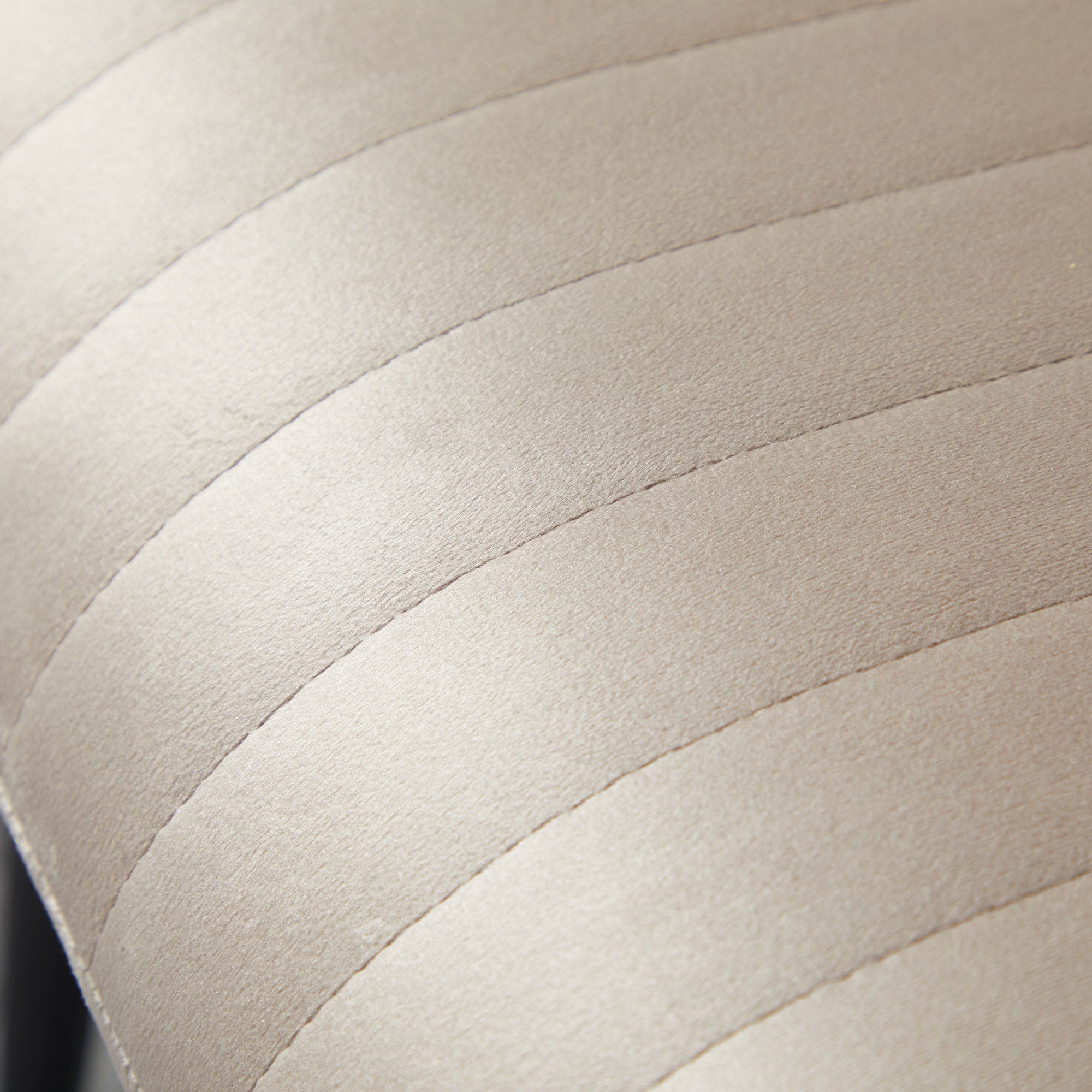 2 pcs Upholstered Velvet Effect Fabric Dining Chairs with Steel Legs and Space-Saving Design, 43x58x90 cm, Brown and Black