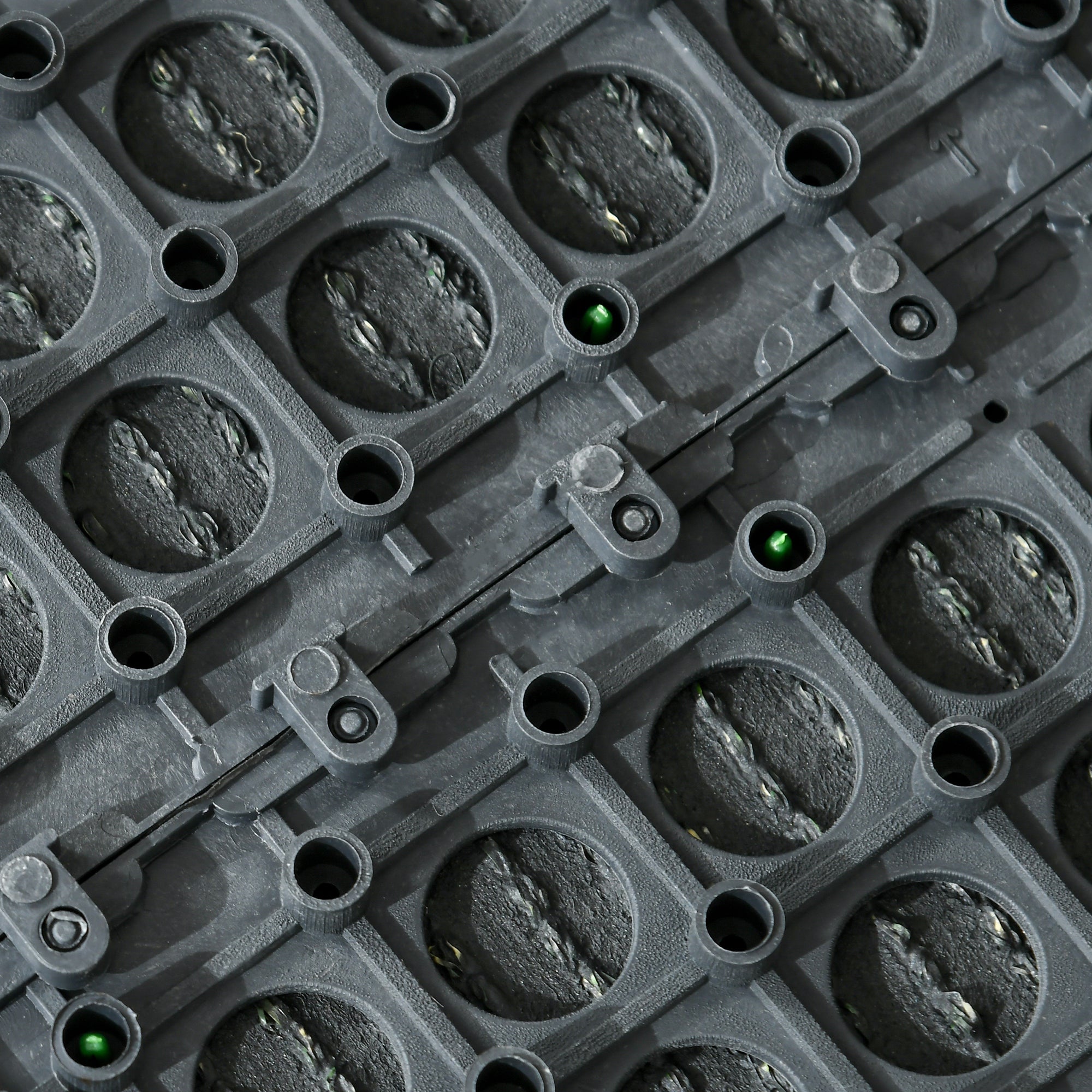 10-Piece Artificial Grass Turf 30x30 cm Lawn Rug with 20 mm Grass Height Anti-UV Synthetic Grass for Garden Patio Balcony Dark Green