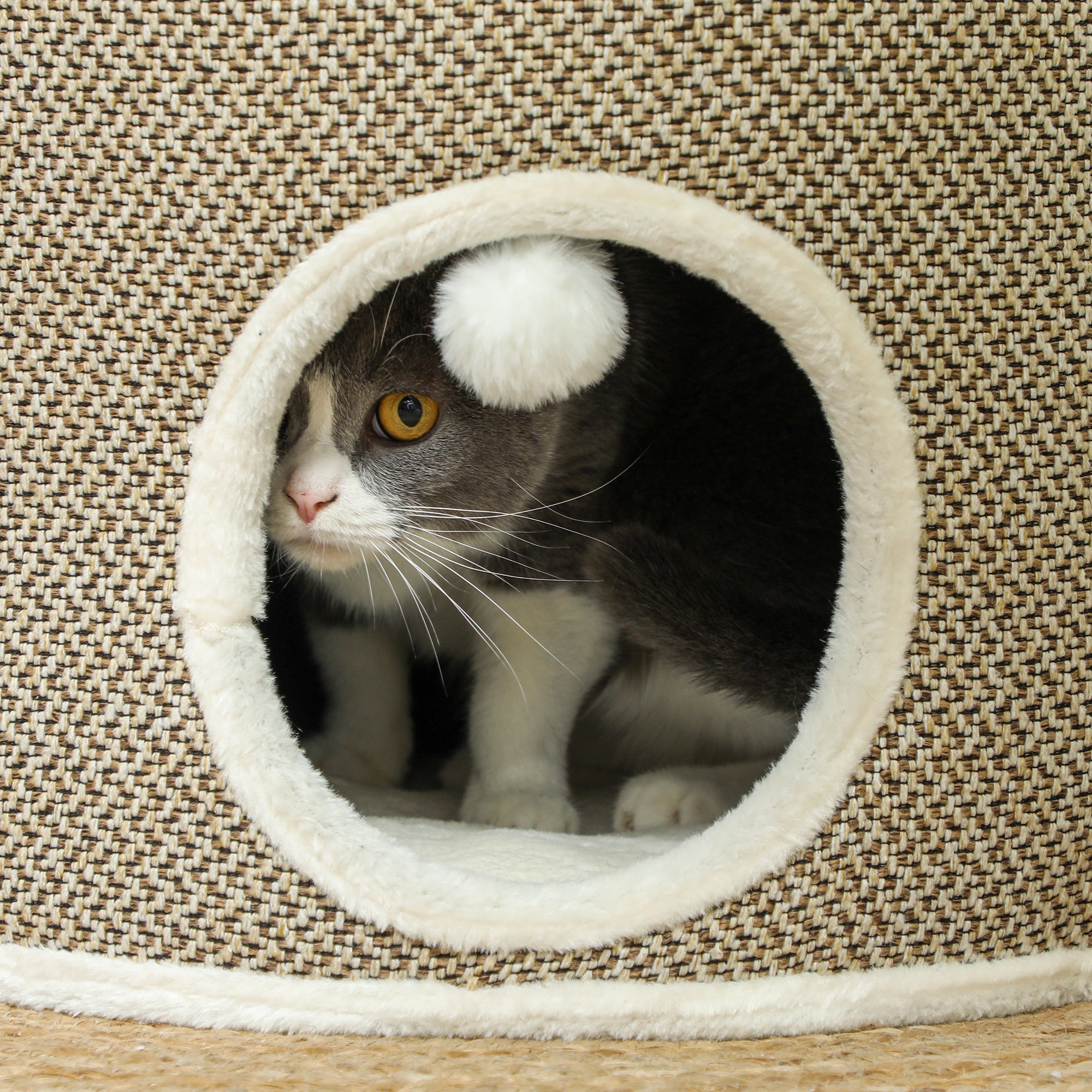 Cat Scratching Tower, Scratching Barrel for Cats, 30 cm height, with sisal scratching post, plush top, removable cushions, play ball, brown