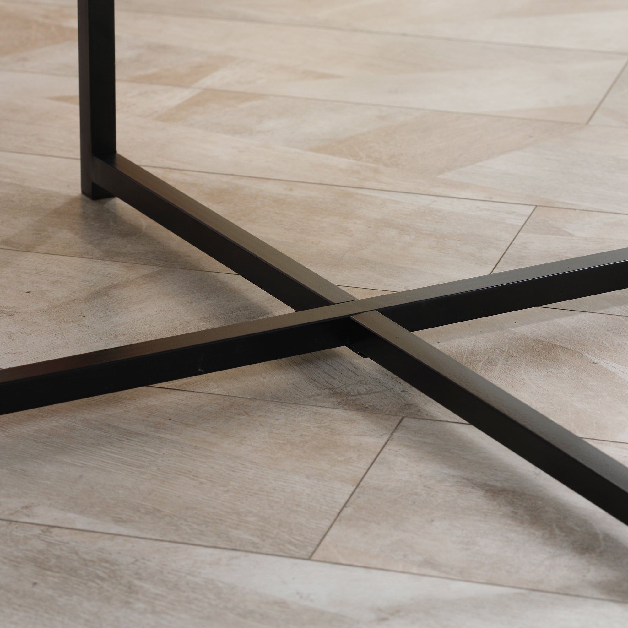 Round Coffee Table with Faux Marble Top and Metal Frame for Office Bedroom Dining Room Modern Style 80x80x45 cm White