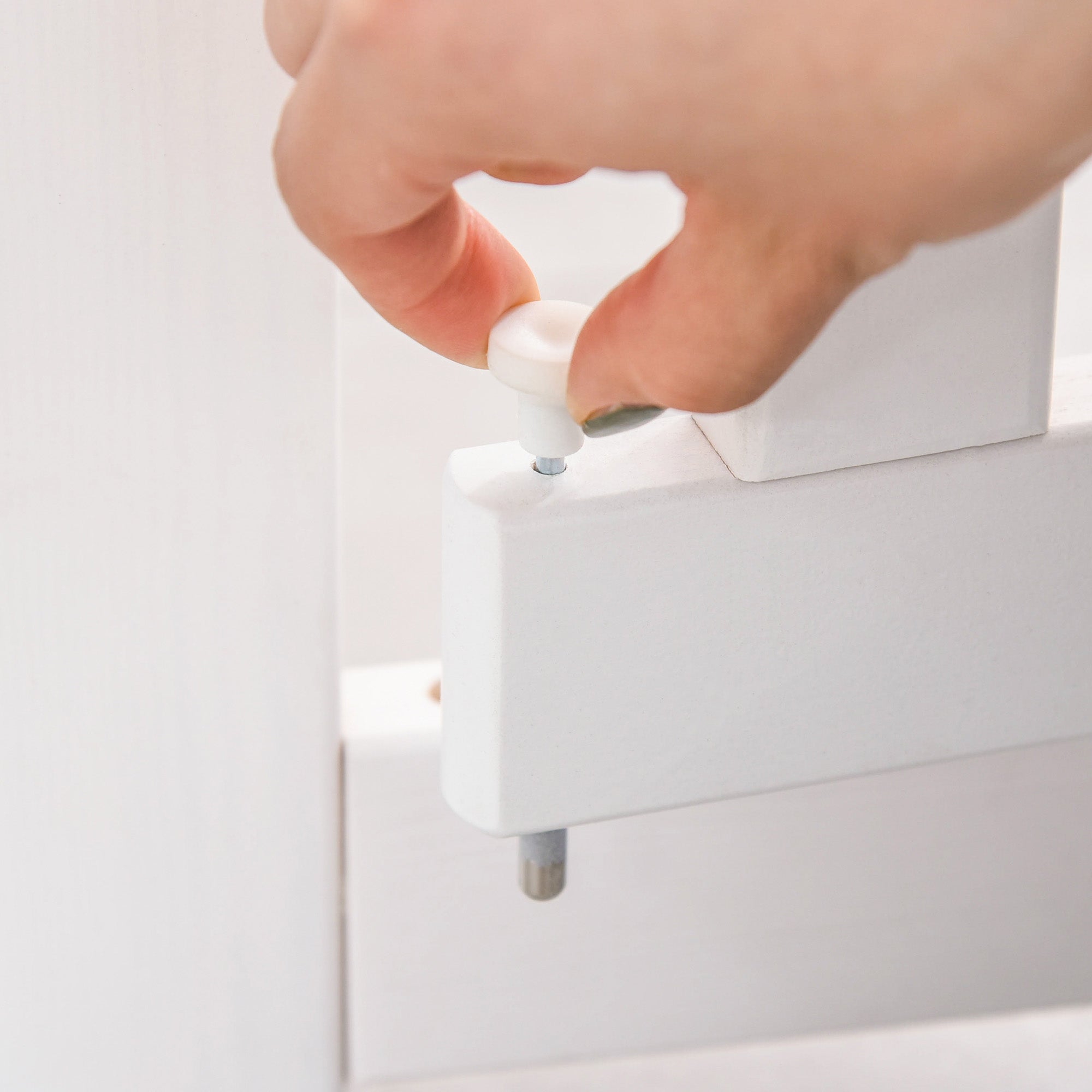 Freestanding Dog Barrier Gate with Feet 220 x 91 cm Wood Pet Gate Stair Safety Gate Door Guard Gate for Stairs, Doors, Kitchen, Hallway, 4 Panels, White