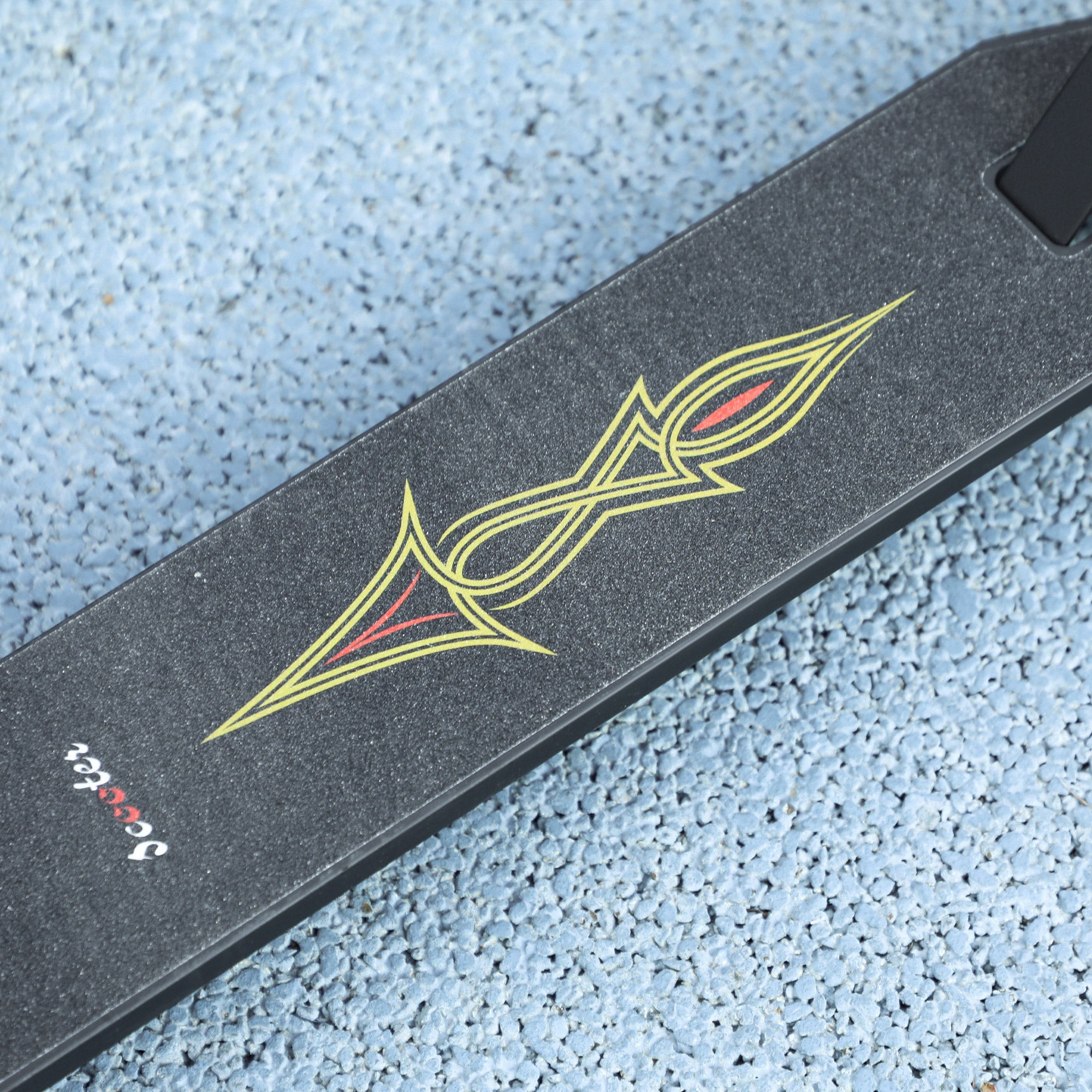 Stunt Scooter with 360° Steering, ABEC 9 Ball Bearings, 100mm Leather Wheels, Aluminum Stunt Scooter up to 100kg Capacity, Trick Roller Kick Scooter for Kids 14 Years and Up