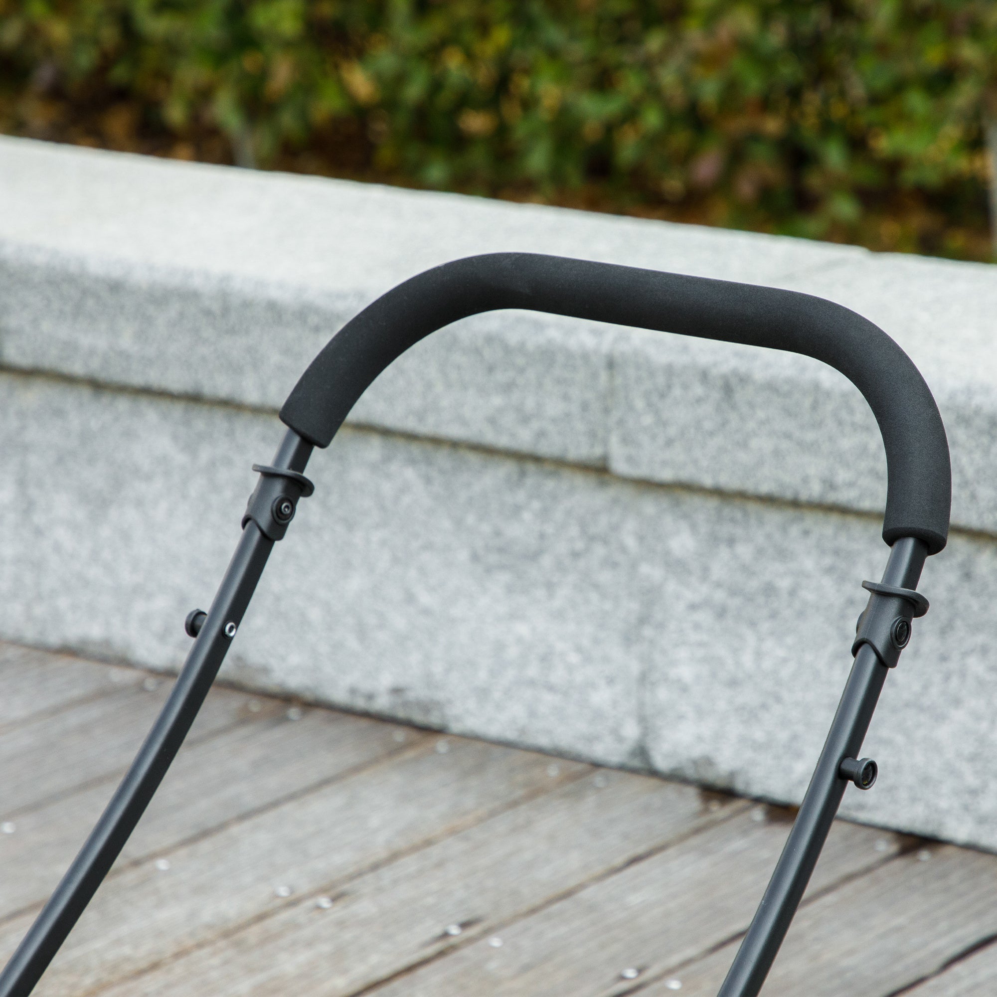 Folding Pet Stroller Pet Carriage for Small Dogs with Mesh Windows Washable Cushion Safety Straps and Steel Frame Load 15 kg Brown