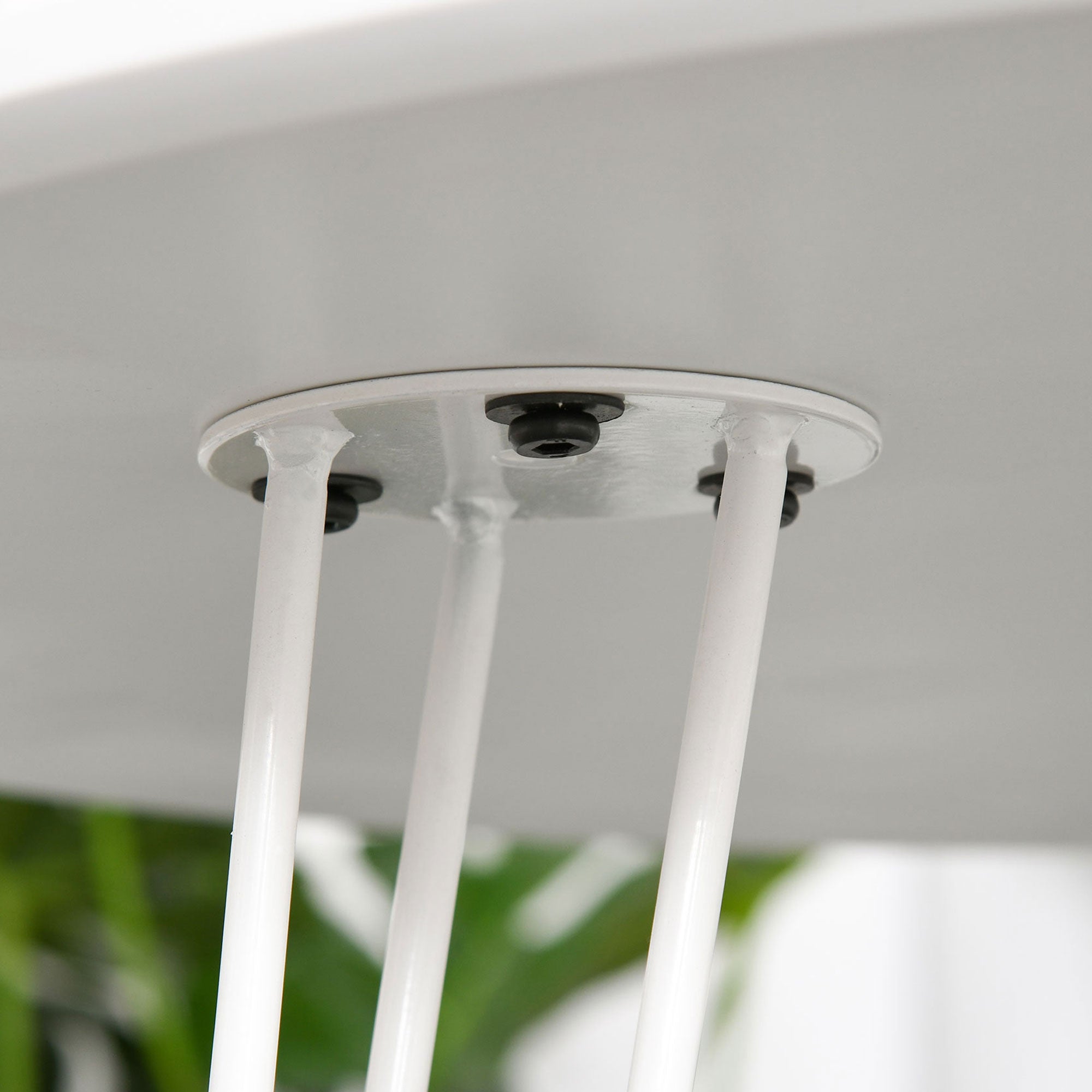 Round Dining Table with Nordic Modern Style Metal Hairpin Legs for Kitchen Living Room Cafe Bar Ø70x75 cm White