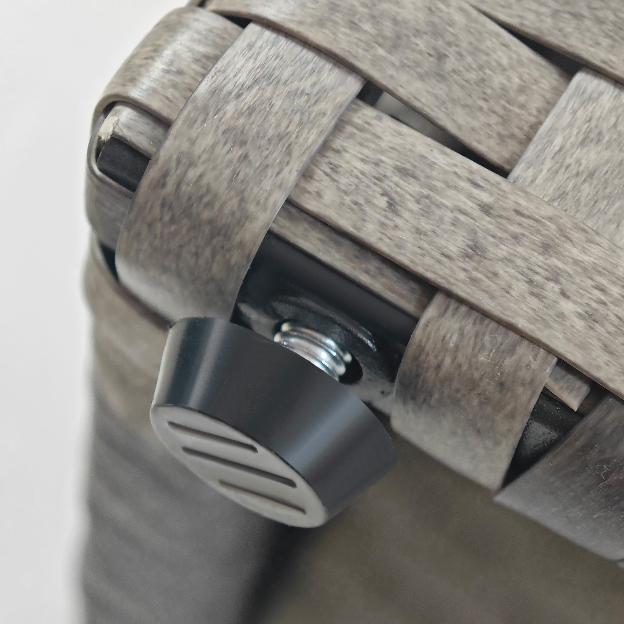 Planter with Trellis for Climbers, Raised Planter with 2 Inner Pots, Steel and PE Rattan Frame, 57x30x107cm, Gray