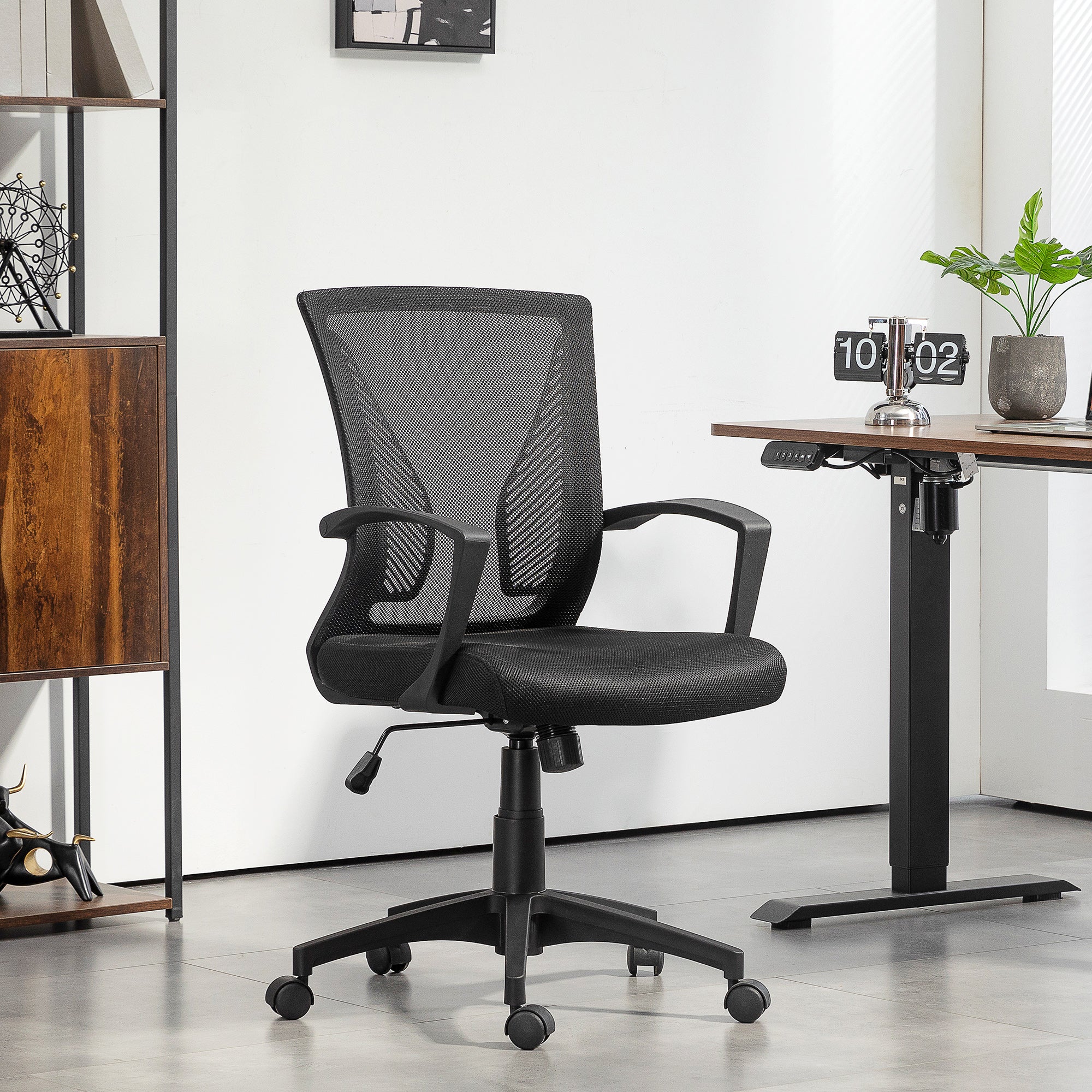 Office Chair with Tilt Function, Height Adjustable Desk Chair, Swivel Chair up to 120 kg, for Office, Study Room, Black