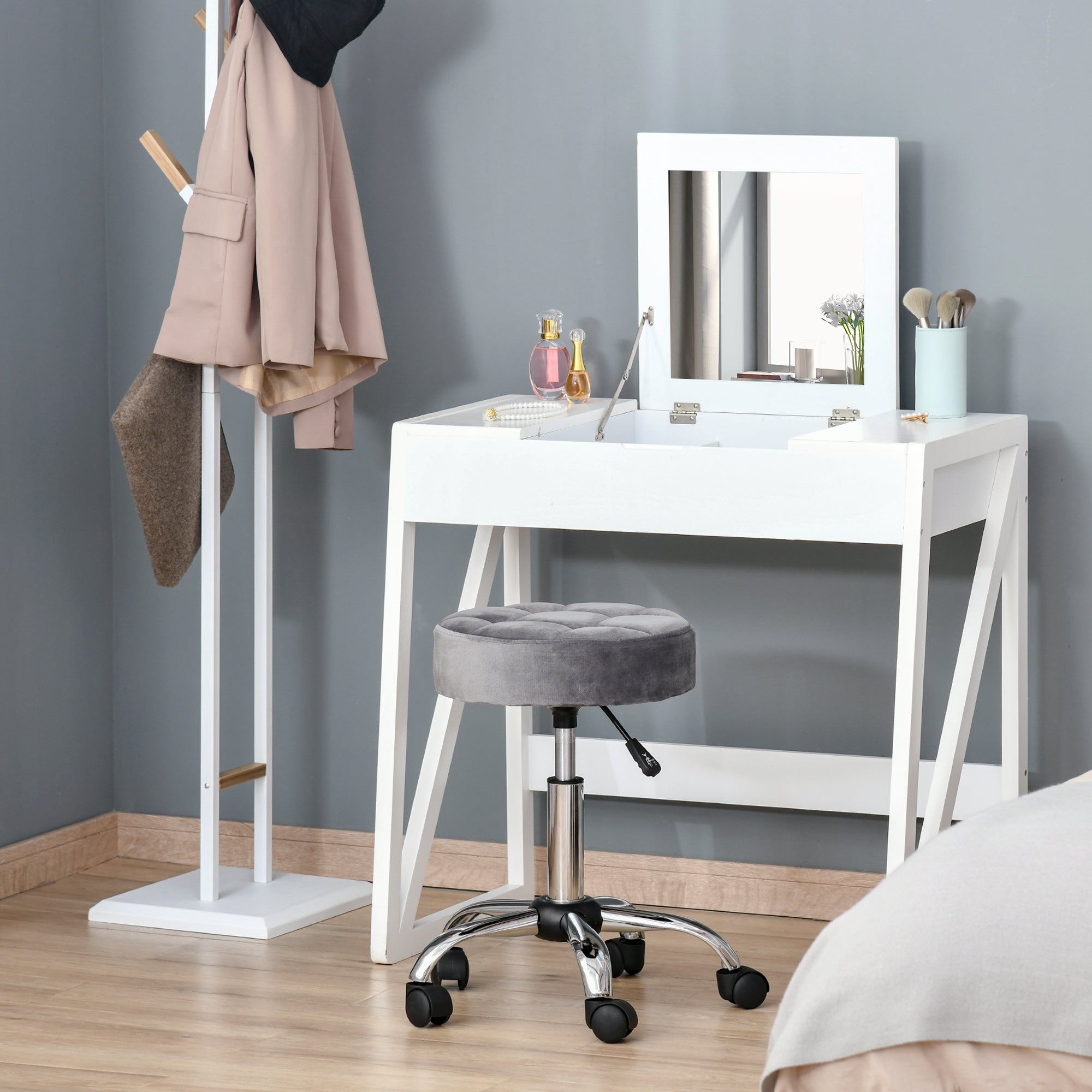 Salon Chair with Wheels Rolling Stool Height Adjustable Swivel Salon Stool Velvet Touch Foam Chrome Base Light Gray 35 x 35 x 49-61 cm