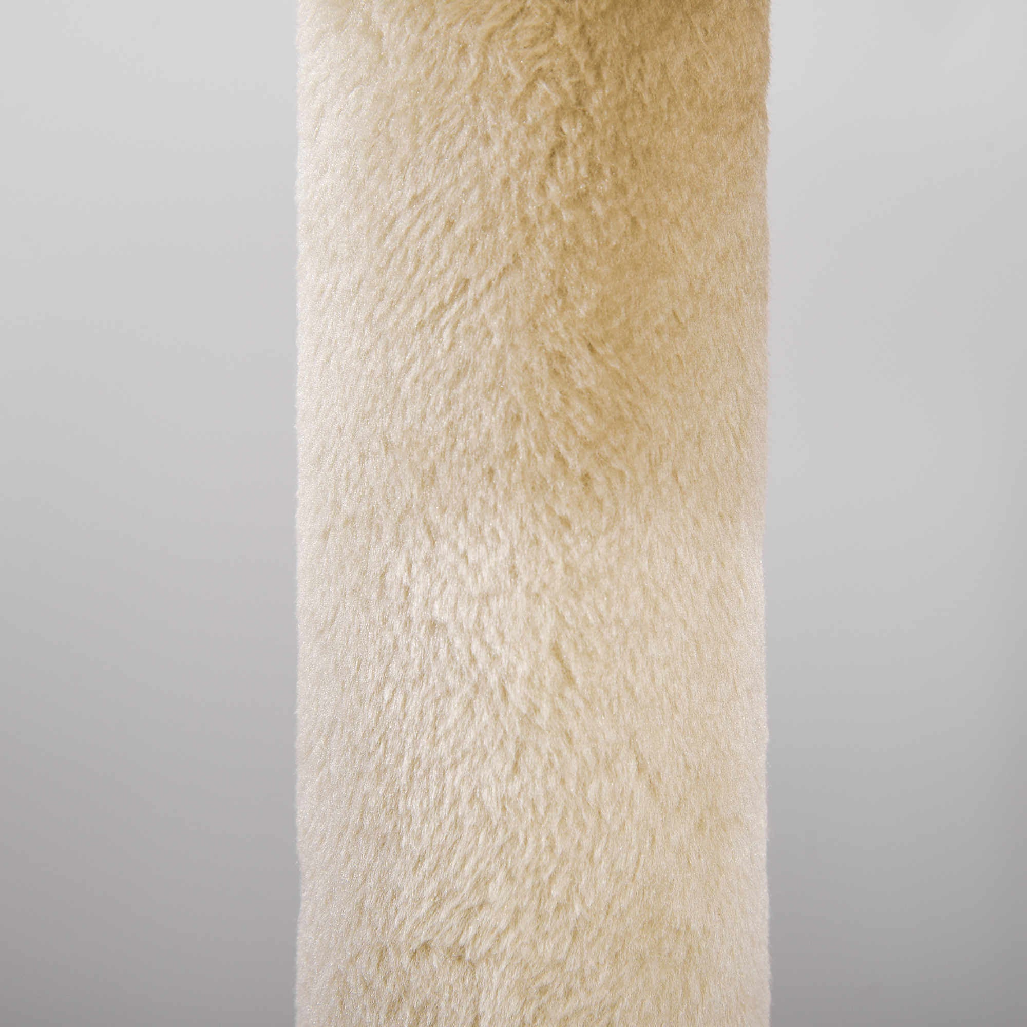 104 cm Cat Scratching Post with Platforms Scratcher with Sisal Posts and Hanging Ball 48x48x104 cm Cream