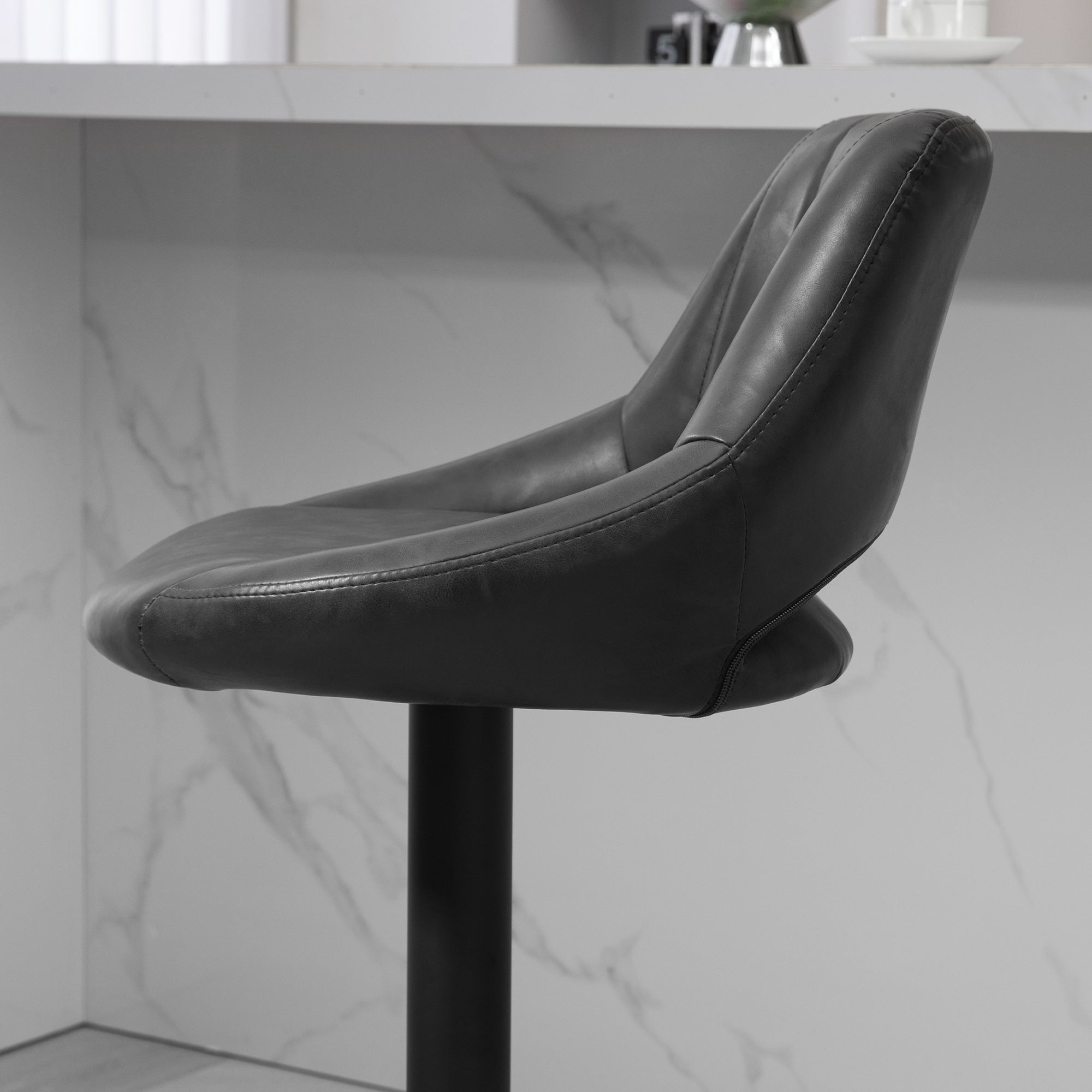 Set of 2 Bar Stools with Adjustable Height 85-106cm and Footrest, High Stools for Kitchen and Living Room with Swivel Seat in Faux Leather, Black