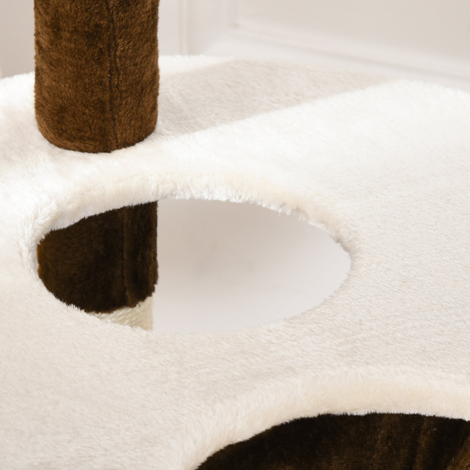 Scratching Tree with Cat Cave Hammock XXL Cat Tree Climbing Tree Climbing Tree for Cats Multi-Activity Center Plush Brown 65 x 50 x 153 cm