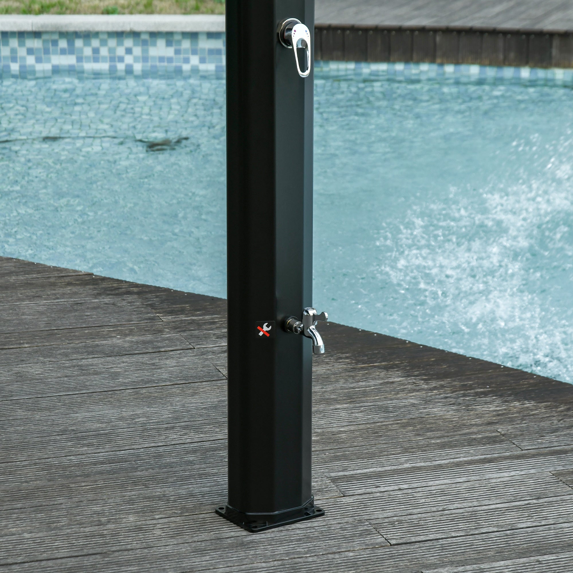 35L Outdoor Solar Shower Garden Beach Pool Solar Shower with Shower Head and Thermometer Integrated Cold and Hot Water up to 55°C PVC ABS dim. 17.5L x 14.5W x 216H cm black
