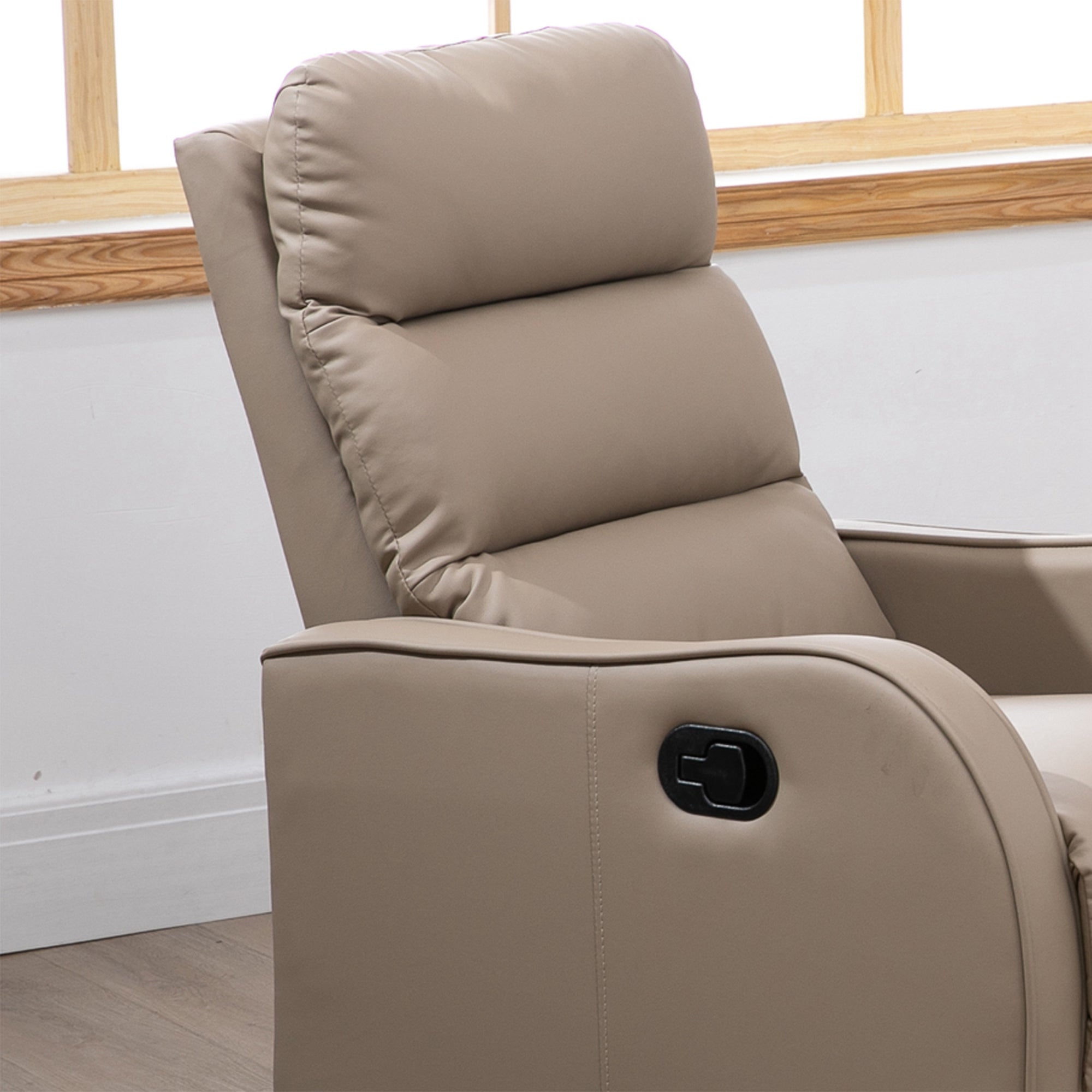 Manual Reclining Relax Armchair Upholstered in PU with Retractable Footrest Extra Padded Seat and Backrest for Living Room Office Bedroom 65x89x100 cm Brown